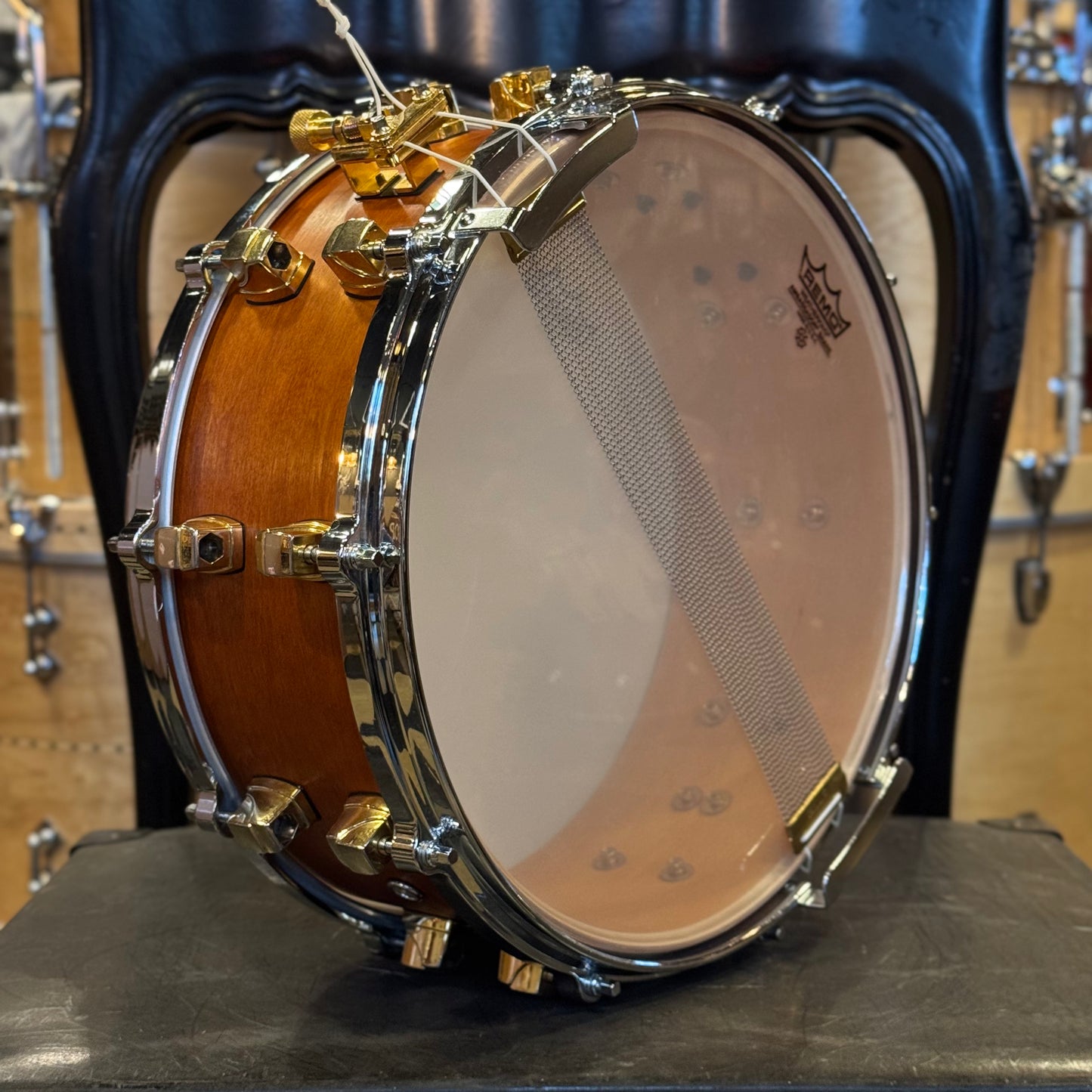USED Yamaha 5.5x14 Maple Custom Snare Drum in Vintage Natural