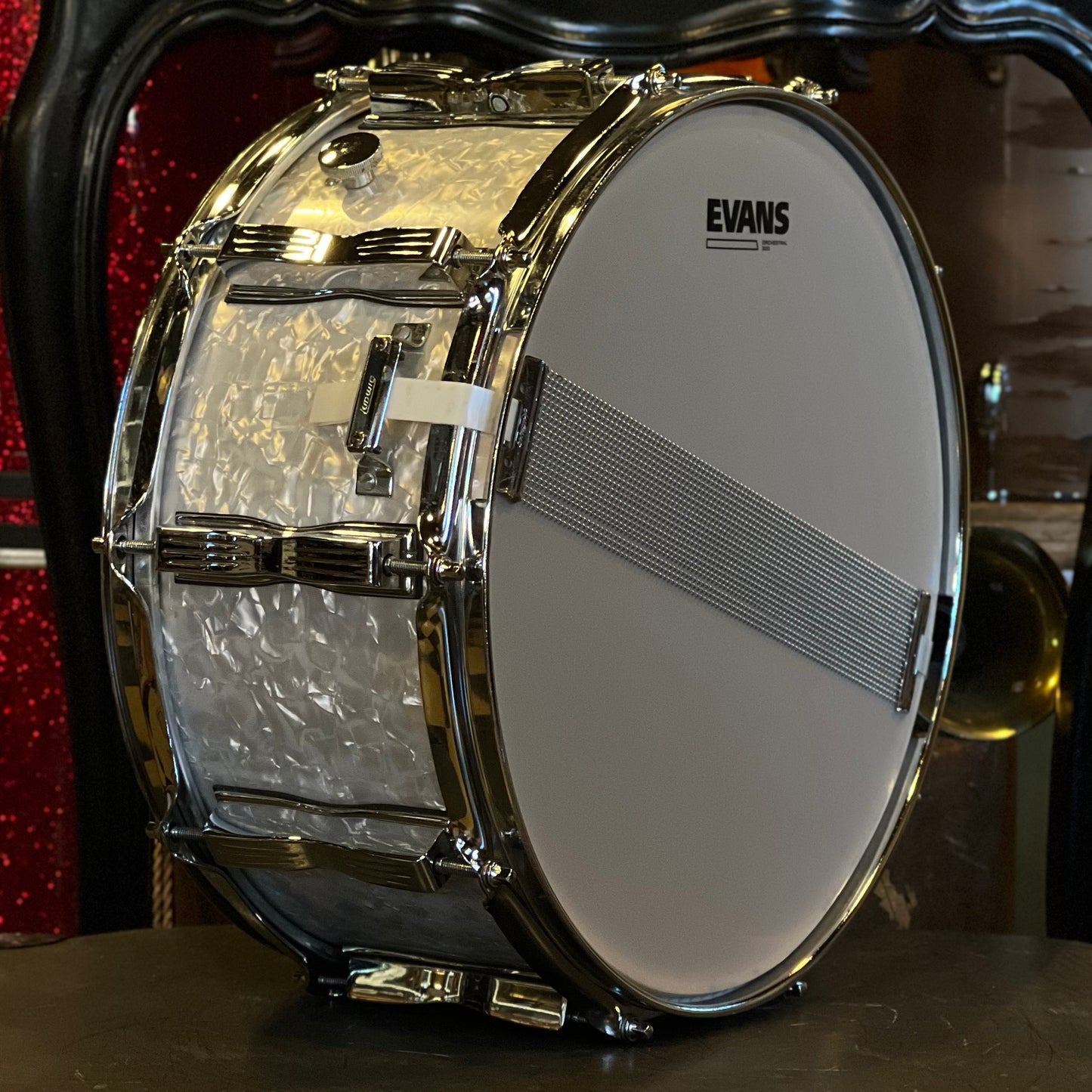 USED 1990's Ludwig 6.5x14 Monroe Badge Classic Snare Drum in White Marine Pearl