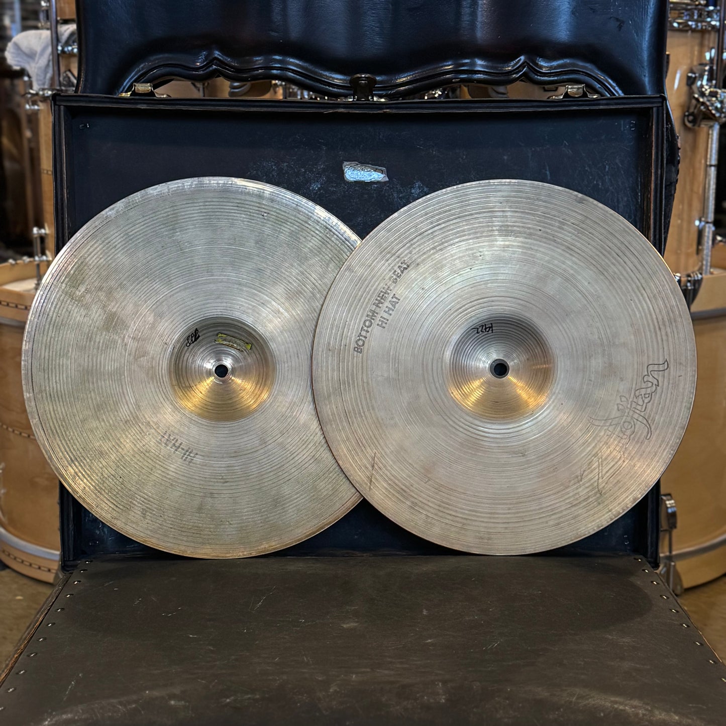 VINTAGE 1970's A. ZIldjian 14" Hollow Logo New Beat Hi-Hats - 788/1422g