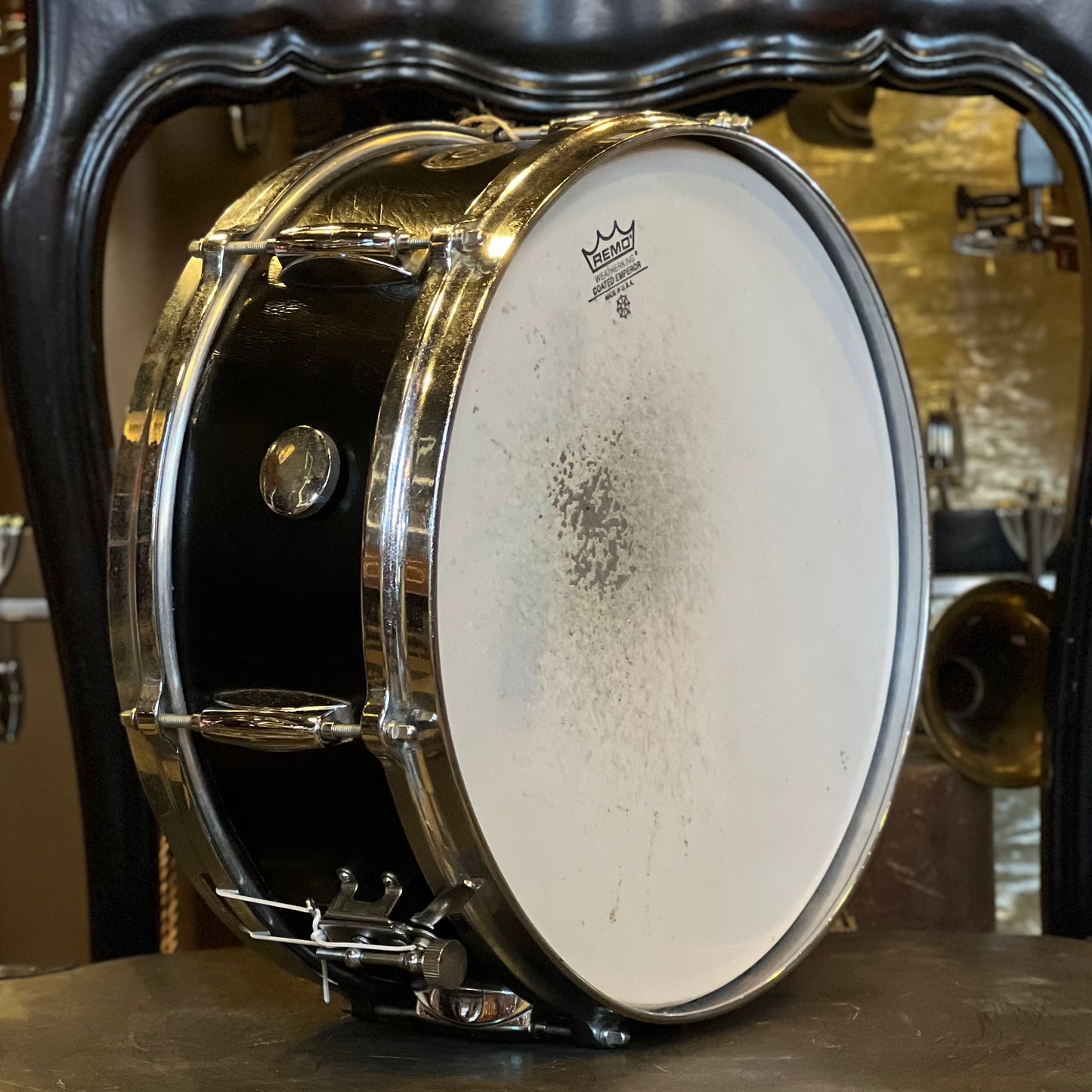 VINTAGE 1960's Gretsch 5.5x14 Renown Model Snare Drum in Black Leatherette