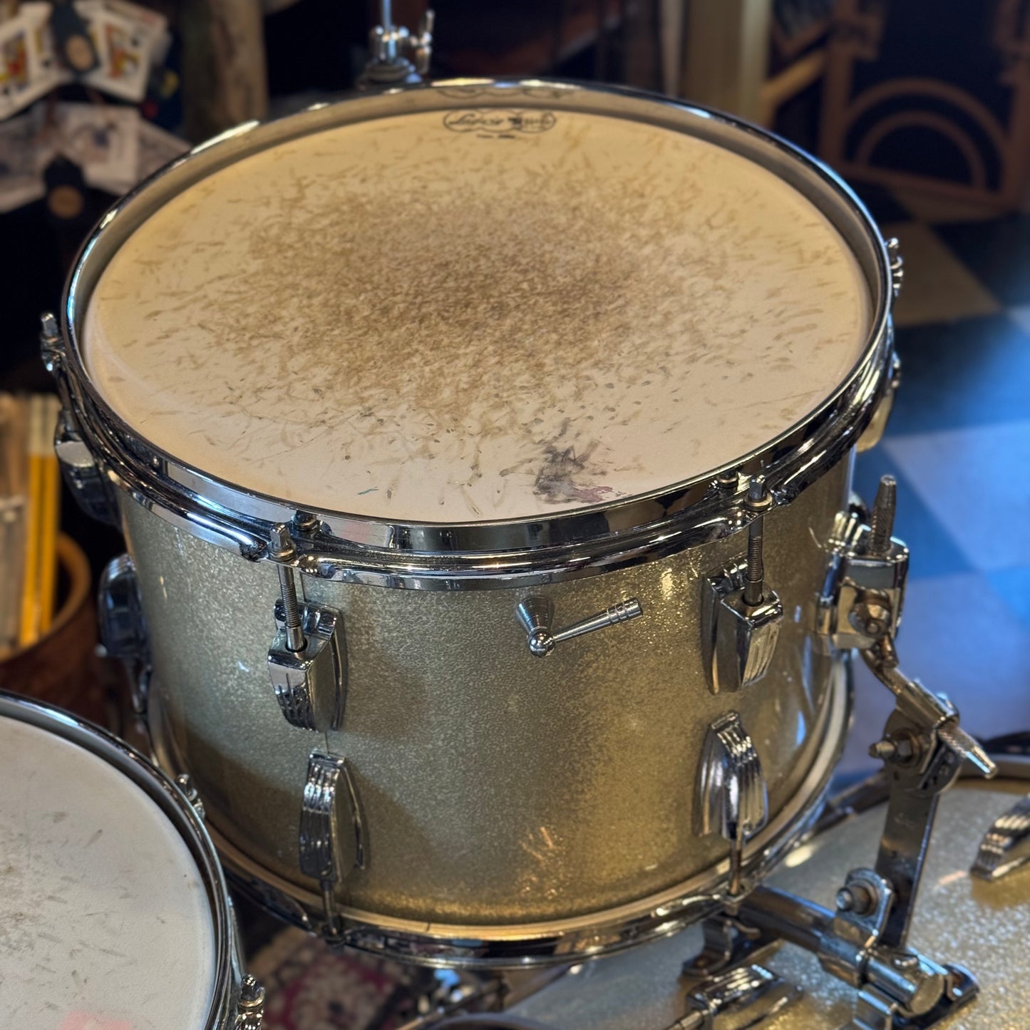 VINTAGE 1960's Ludwig Classic Outfit in Silver Sparkle w/ LM400 Supraphonic - 14x22, 9x13, 16x16, 5x14