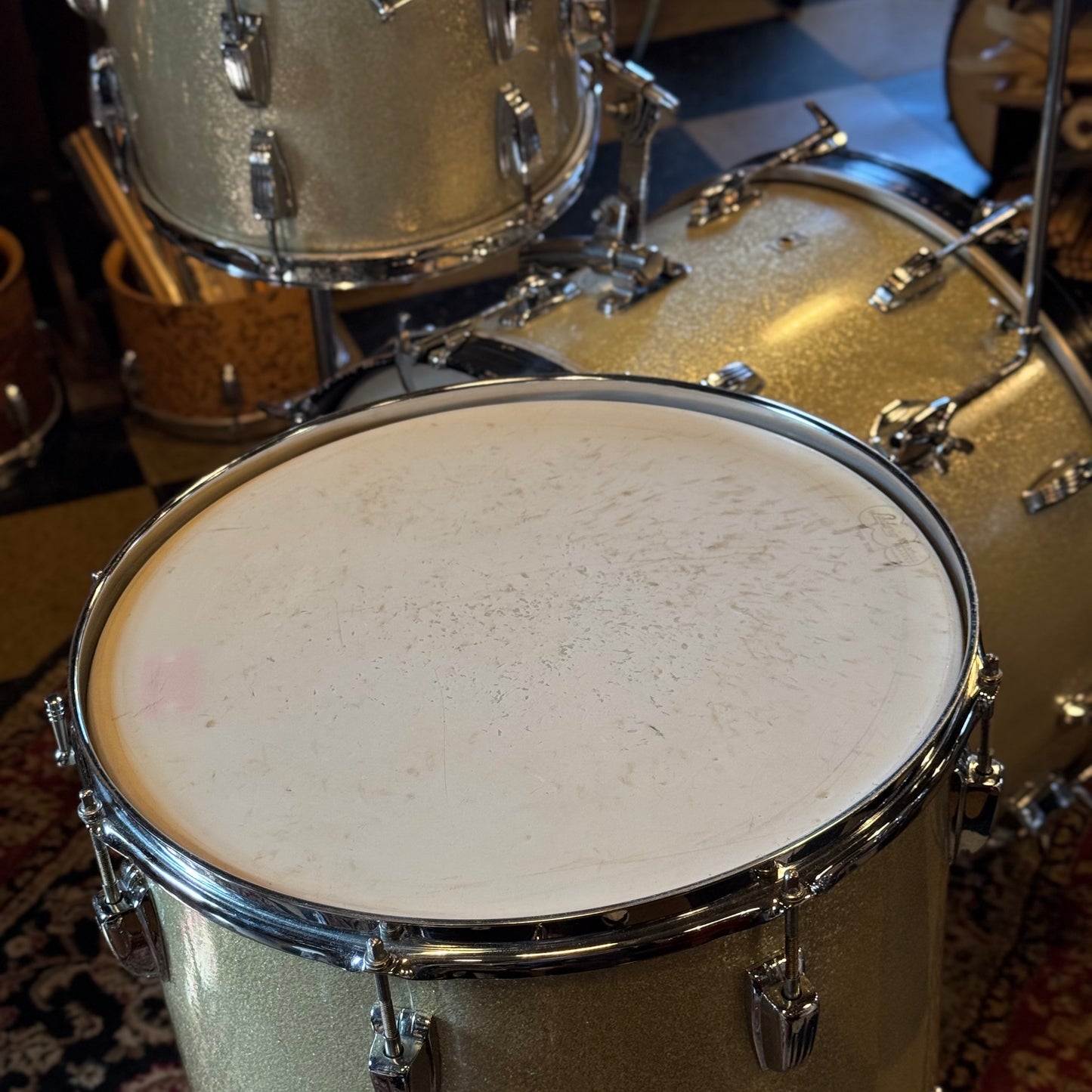 VINTAGE 1960's Ludwig Classic Outfit in Silver Sparkle w/ LM400 Supraphonic - 14x22, 9x13, 16x16, 5x14