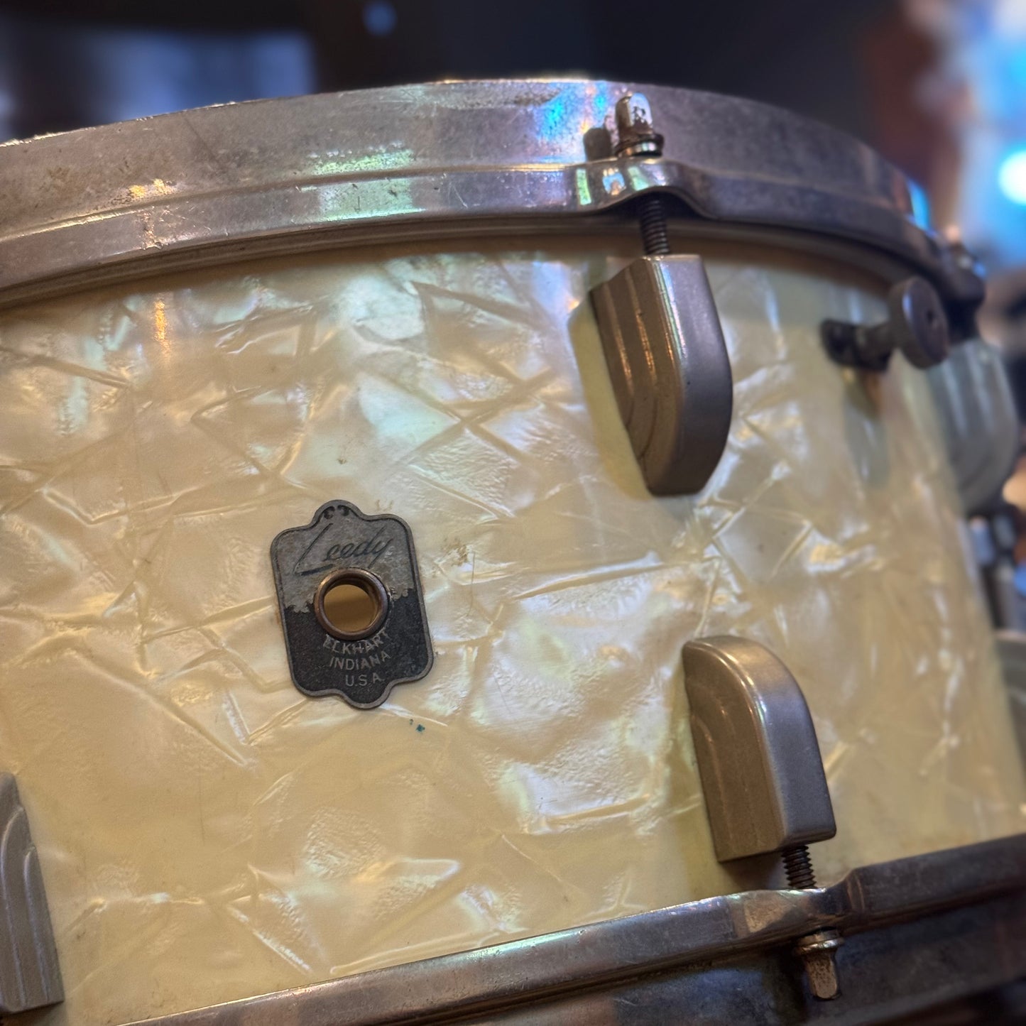 VINTAGE 1949 Leedy 6.5x14 Broadway Standard 3ply Snare Drum in White Marine Pearl