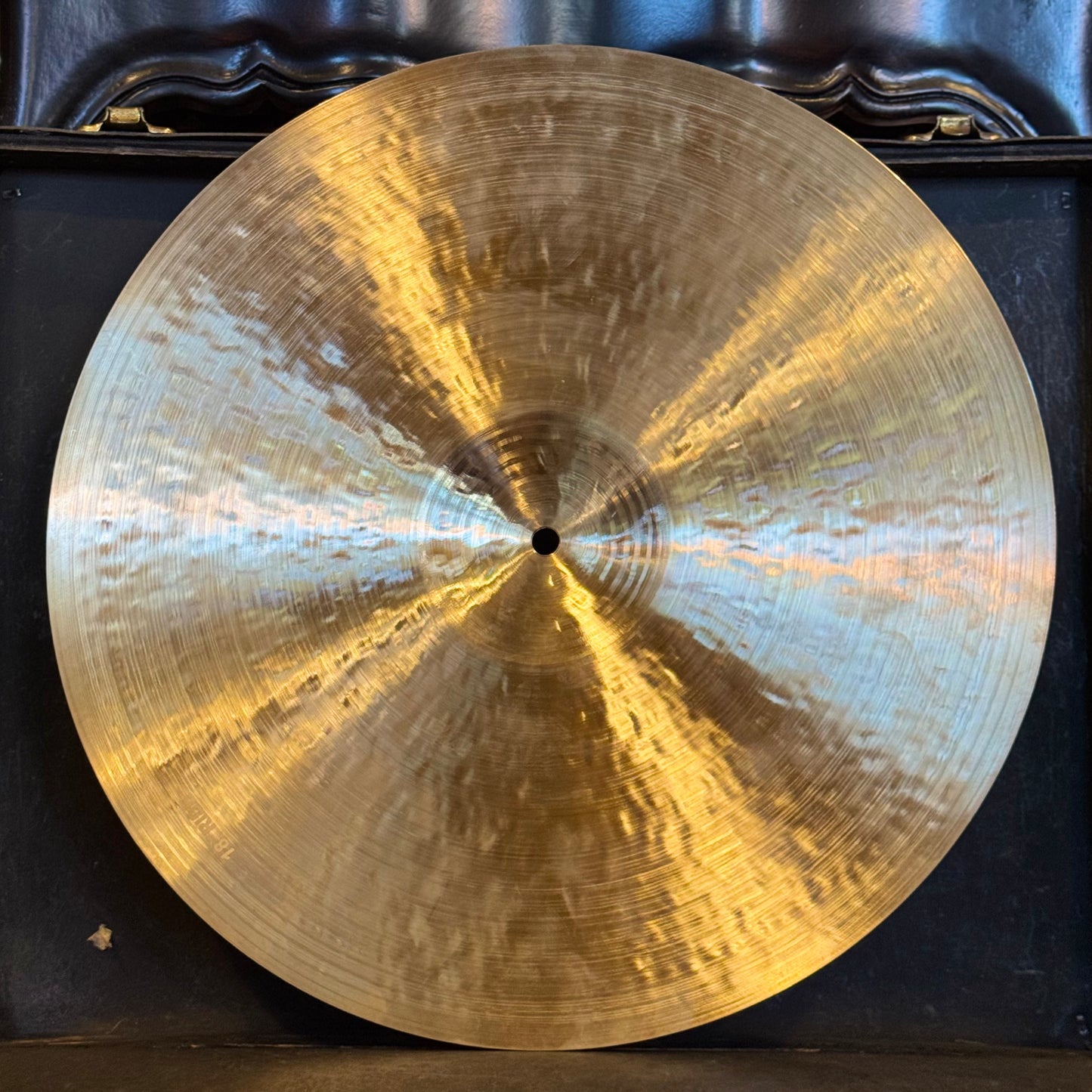 NEW Name Brand 18" Boutique Crash Ride - 1590