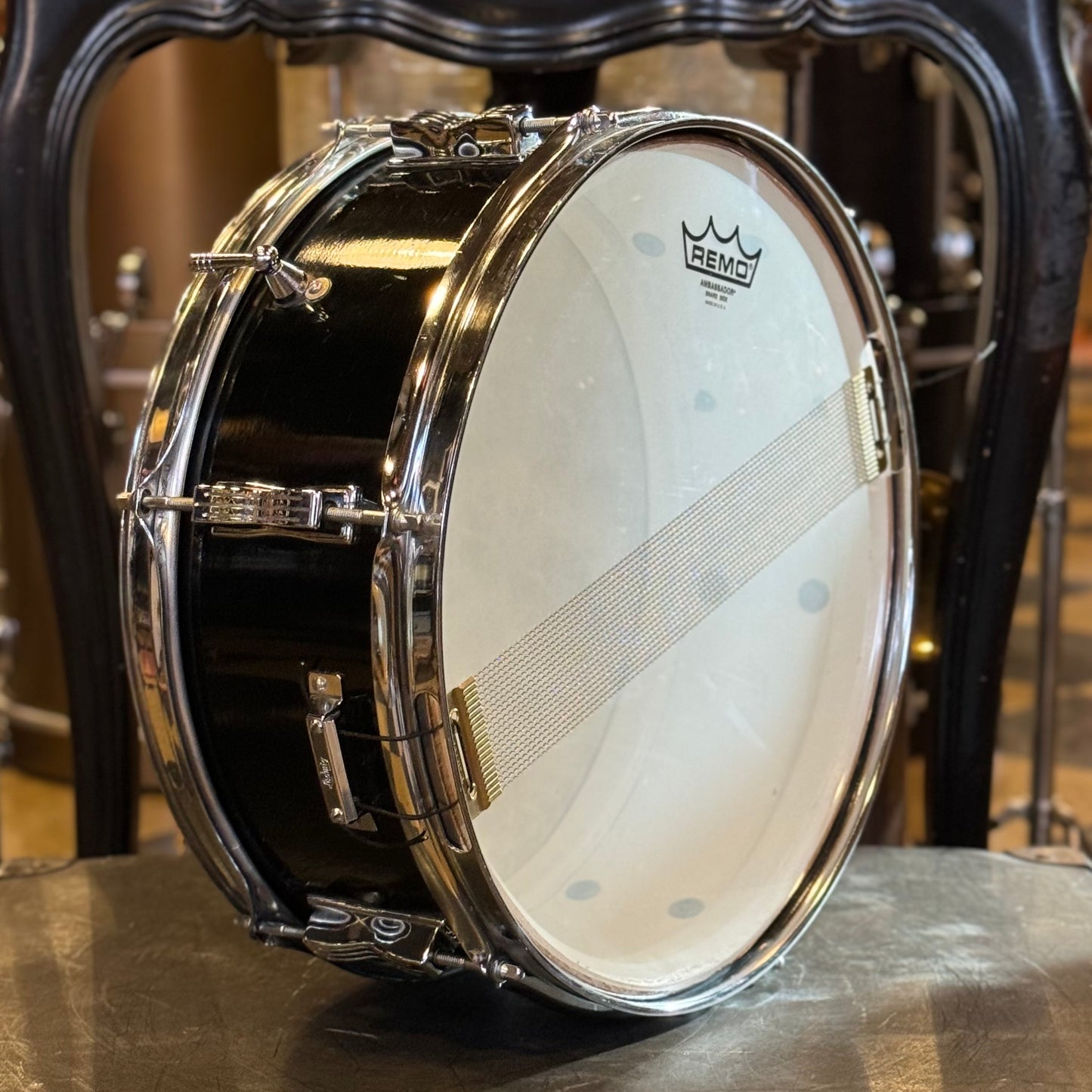 VINTAGE 1960's Ludwig 5x14 Pioneer 6-Lug Snare Drum in Black Duco