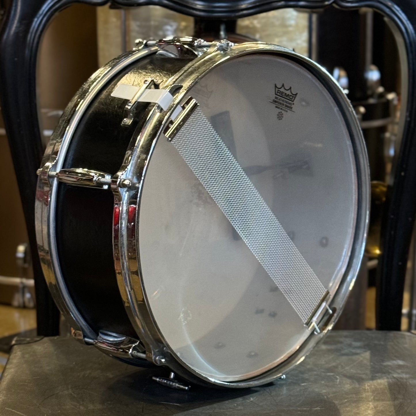 VINTAGE 1960's Gretsch 5.5x14 Round Badge Renown Snare Drum in Faux Leather