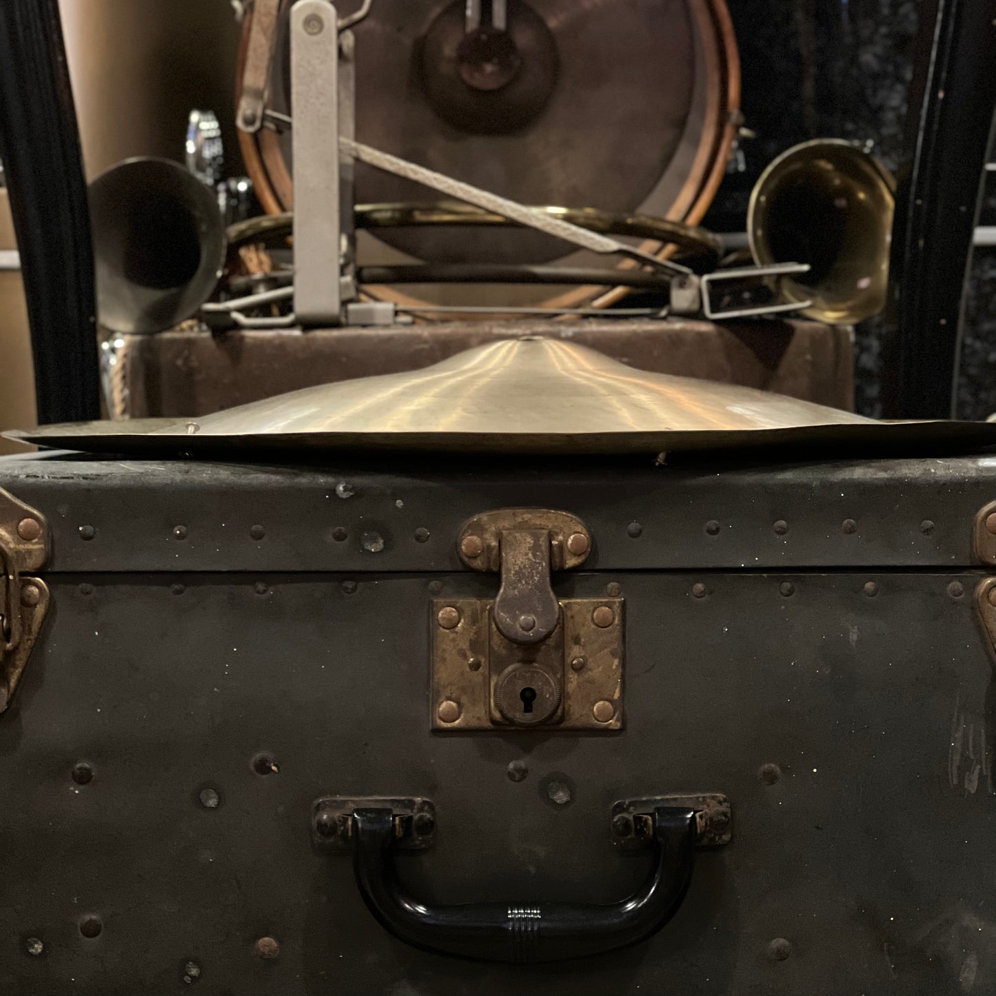 VINTAGE 1960's A. ZIldjian 18" Swish Drilled for Six Rivets - 1260g