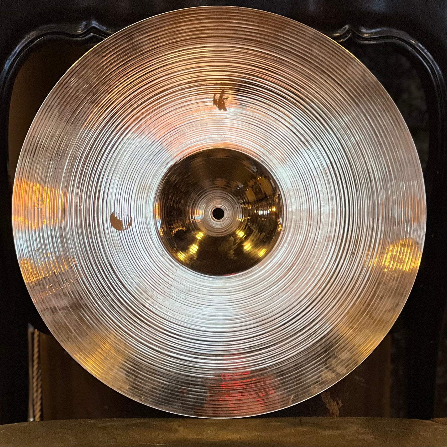 VINTAGE 1971 A. ZIldjian 18" Brilliant Finish Thin Crash - 1344g