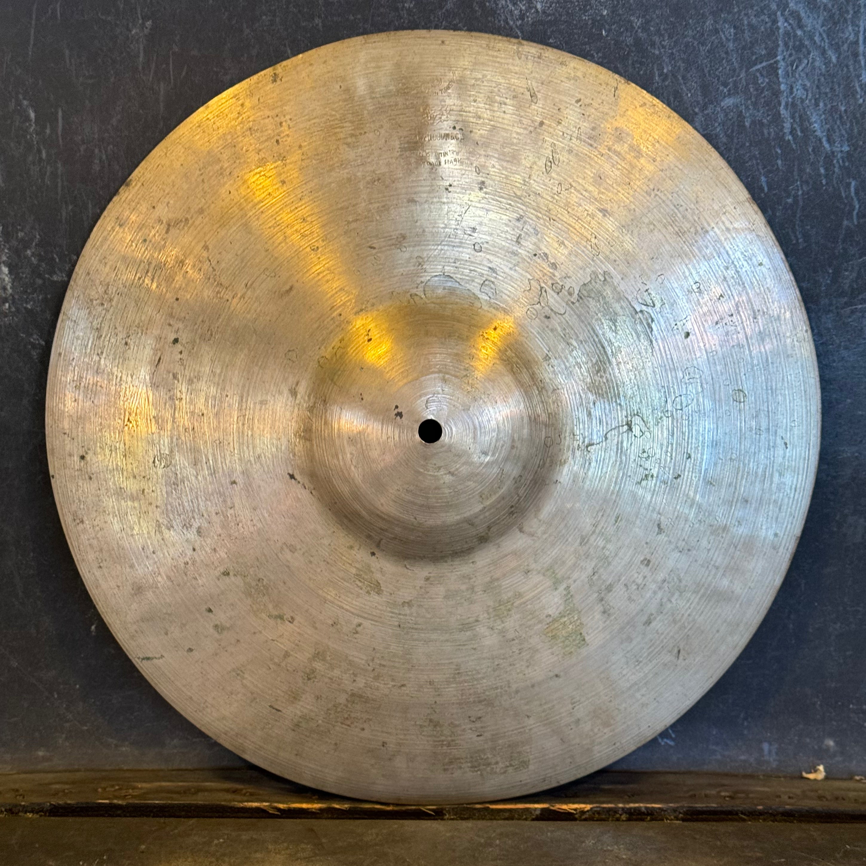 VINTAGE 1930's K. Zildjian & Cie Constantinople 13 VINTAGE 1930's K. Zildjian & Cie Constantinople 13