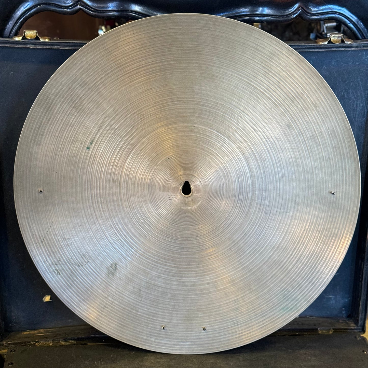 VINTAGE 1970's A. ZIldjian 18" Flat Ride w/ Four Rivets - 2194g