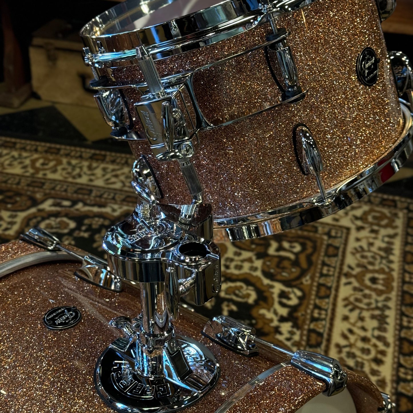 NEW Gretsch Renown 3pc Bop Outfit in Champagne Sparkle Lacquer - 14x18, 8x12, 14x14