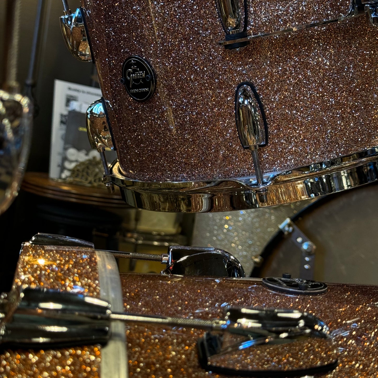 NEW Gretsch Renown 3pc Bop Outfit in Champagne Sparkle Lacquer - 14x18, 8x12, 14x14