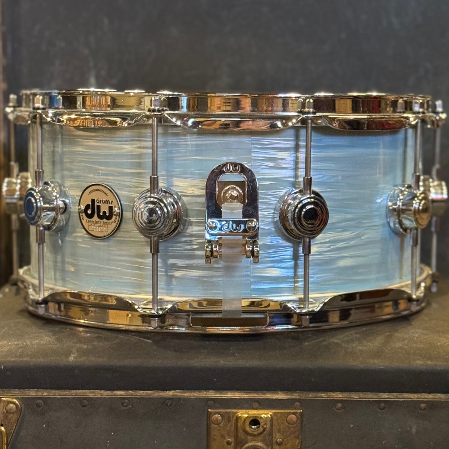 USED 6.5x14 DW Collectors Maple Snare Drum in Pale Blue Oyster