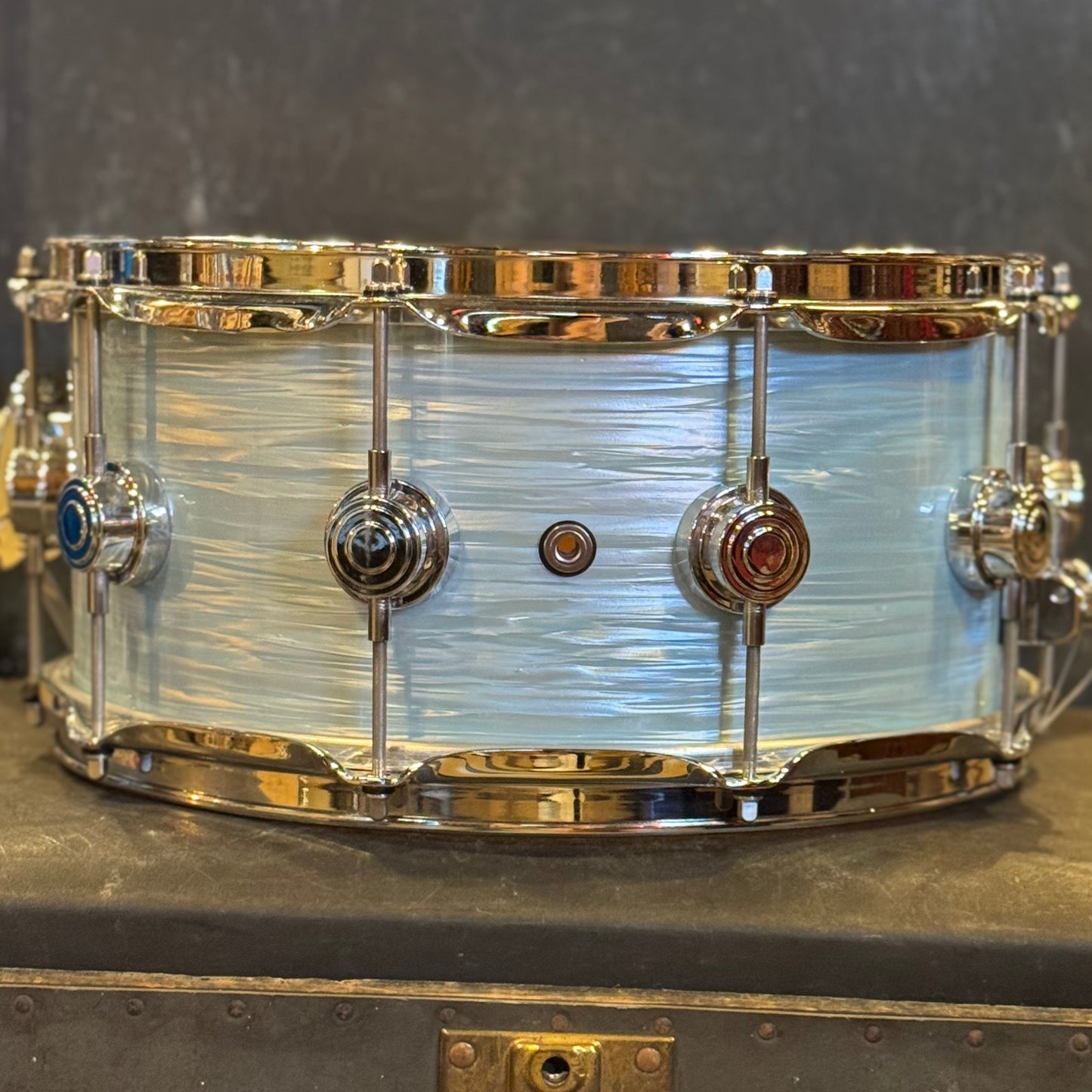 USED 6.5x14 DW Collectors Maple Snare Drum in Pale Blue Oyster