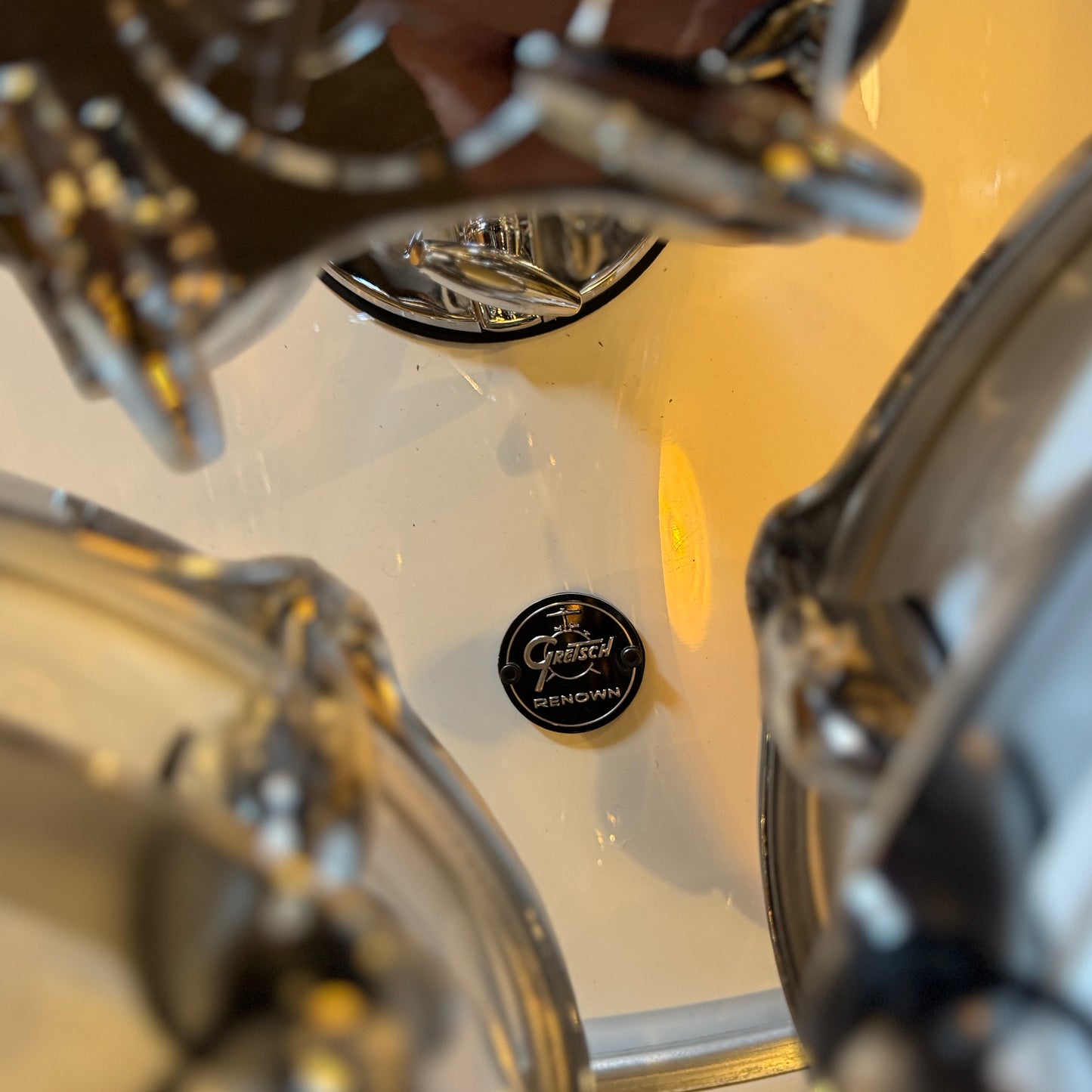 USED Gretsch Renown RN2 in Piano White Gloss - 16x20, 7x10, 8x12, 14x14, 16x16