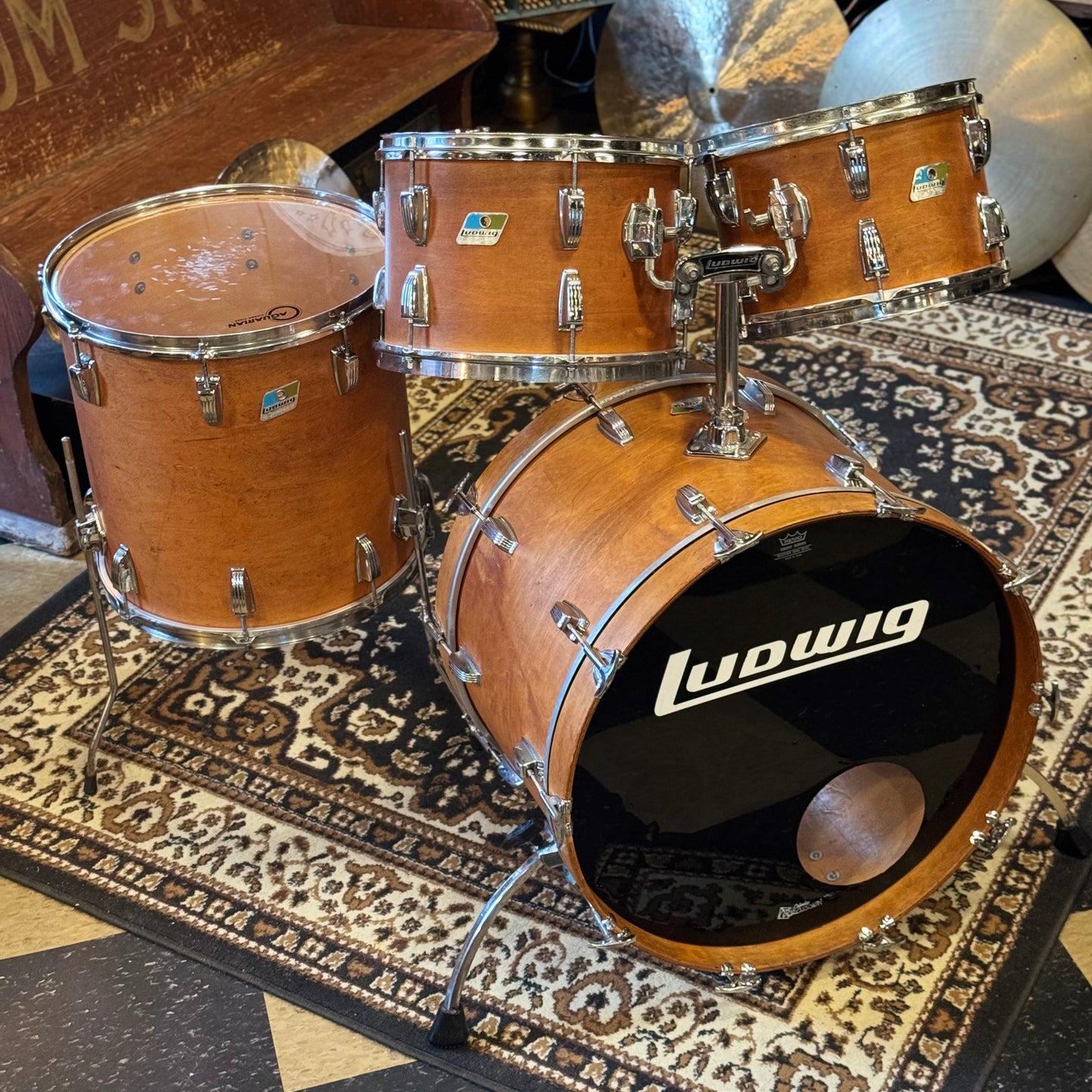 VINTAGE 1970's Ludwig Hollywood Outfit in Satin Natural - 14x22, 8x12, 9x13, 16x16