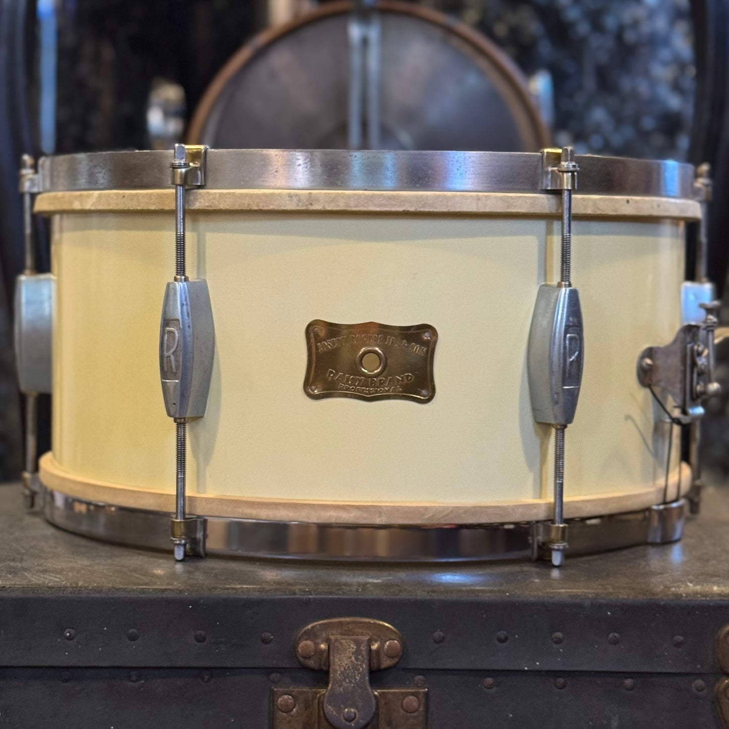 VINTAGE 1940's Joseph Rogers & Sons "Daisy Brand" Model 6 Lug Snare Drum in White Enamel