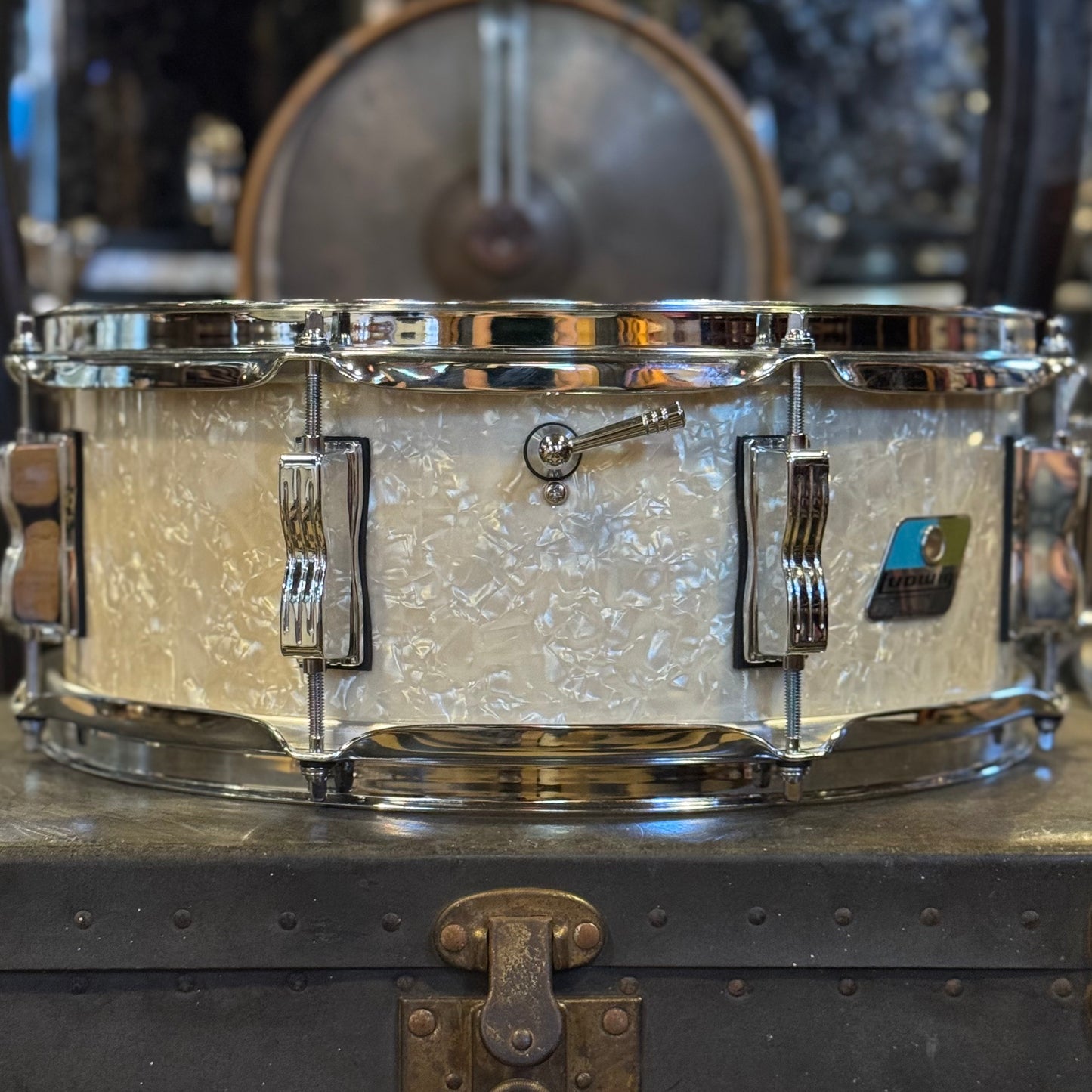 USED Ludwig 5.5x14 "Retro Build" Classic Oak Snare Drum in Vintage White Marine