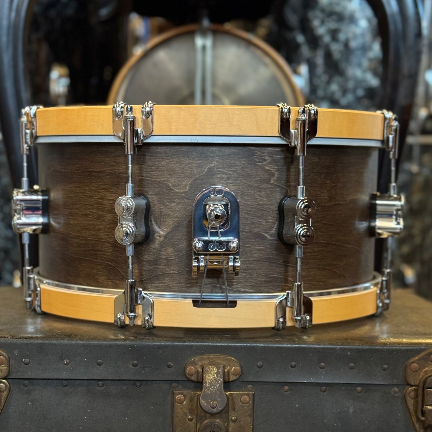 NEW PDP 6.5x14 Concept Maple Classic Wood Hoop Snare Drum in Walnut w/ Natural Hoops
