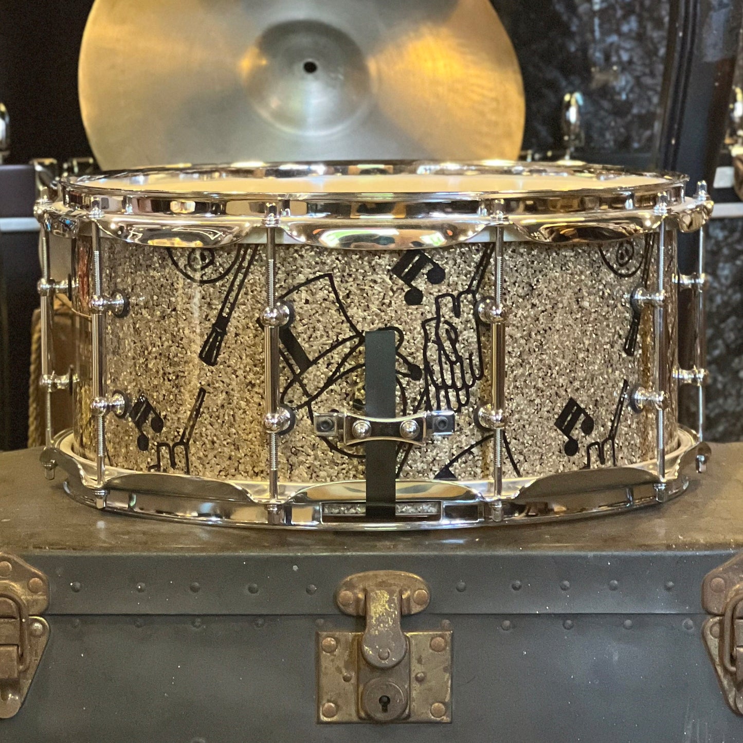 USED Pork Pie 6.5x14 Snare Drum in B20 Glass Glitter over Pig Top Hat & Cane