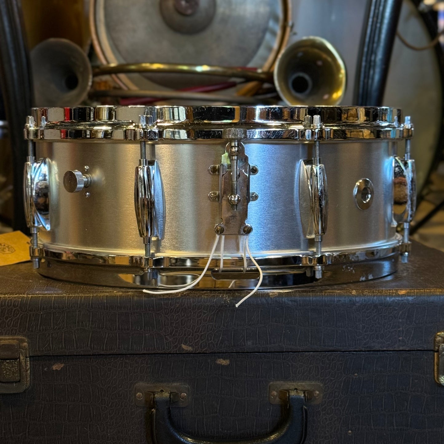 VINTAGE 1960's Gretsch 5.5x14 Renown Model Aluminum Snare Drum