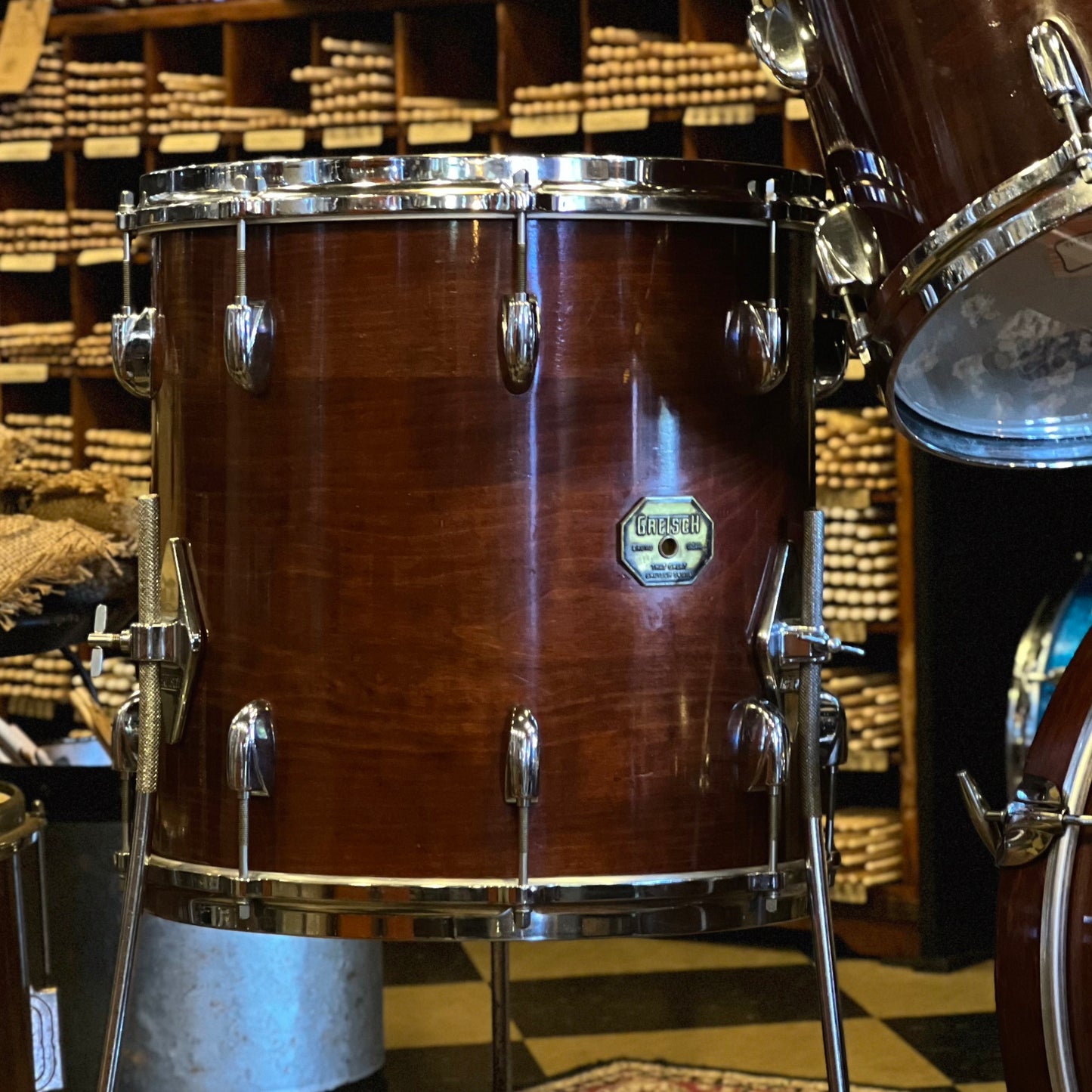 VINTAGE 1971-72 Gretsch Stop Sign Badge Drum Set in Walnut Gloss - 20/12/13/14