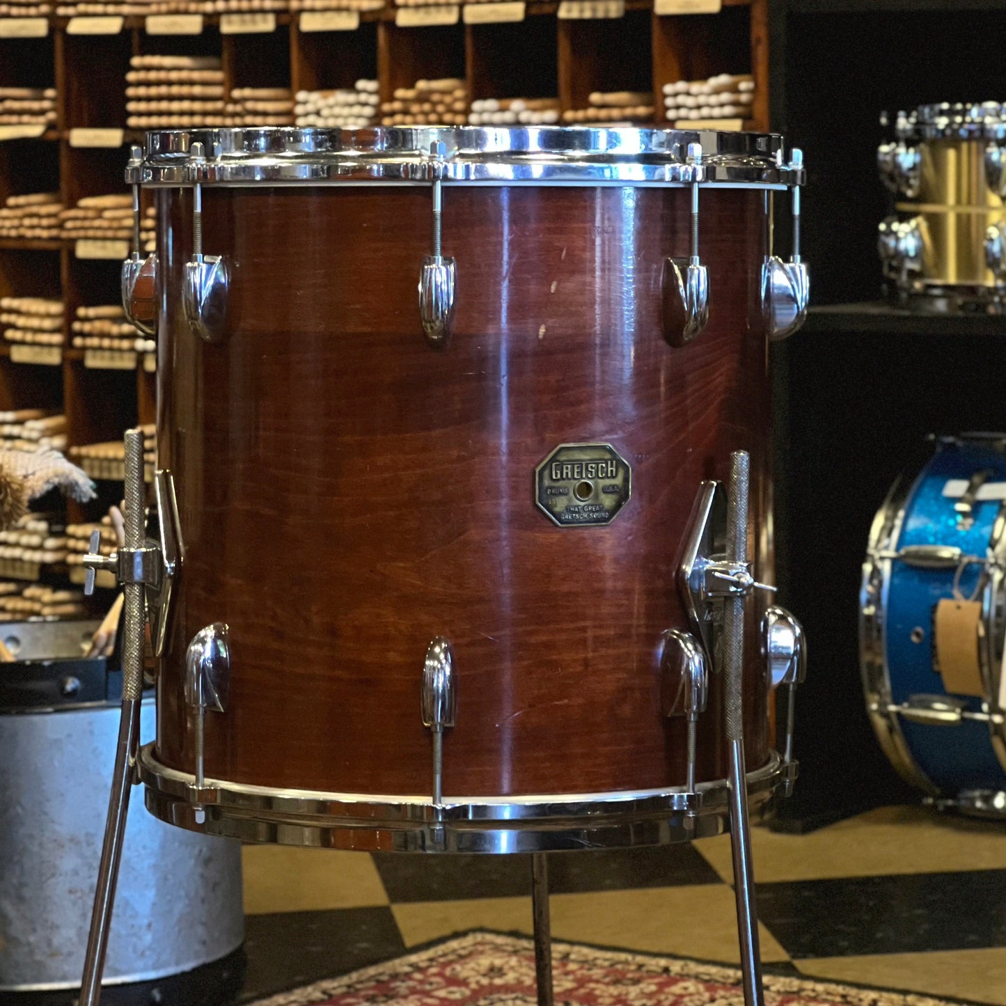 VINTAGE 1971-72 Gretsch Stop Sign Badge Drum Set in Walnut Gloss - 20/12/13/14