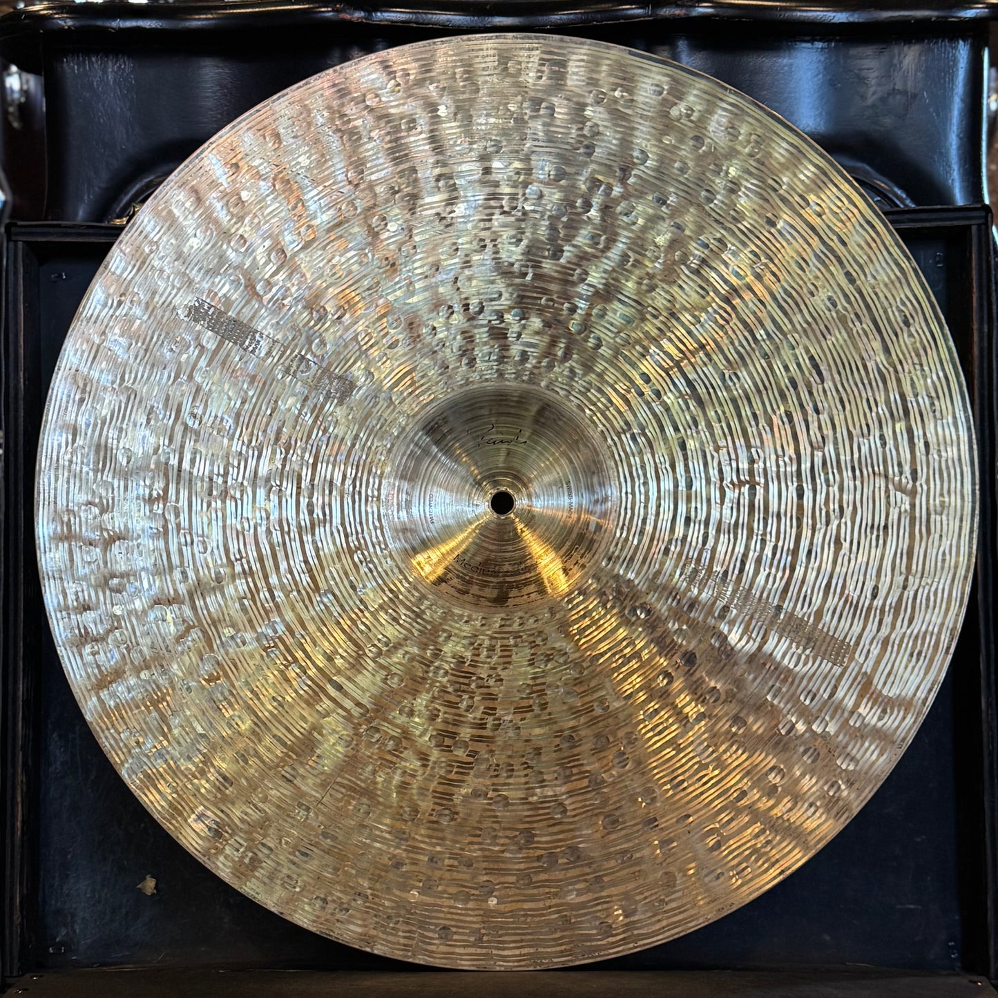 USED 1990's Paiste 20" Signature Traditional Medium Ride - 2178g