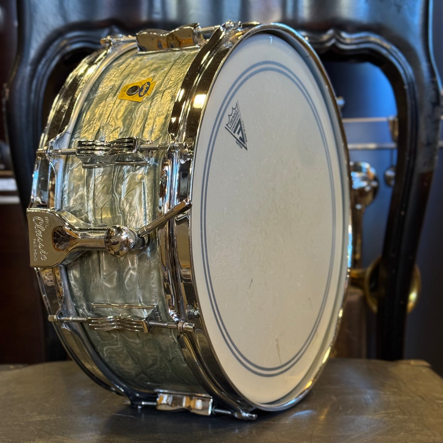VINTAGE 1950's Ludwig 5.5x14 Transition Badge Snare Drum in Sky Blue Pearl