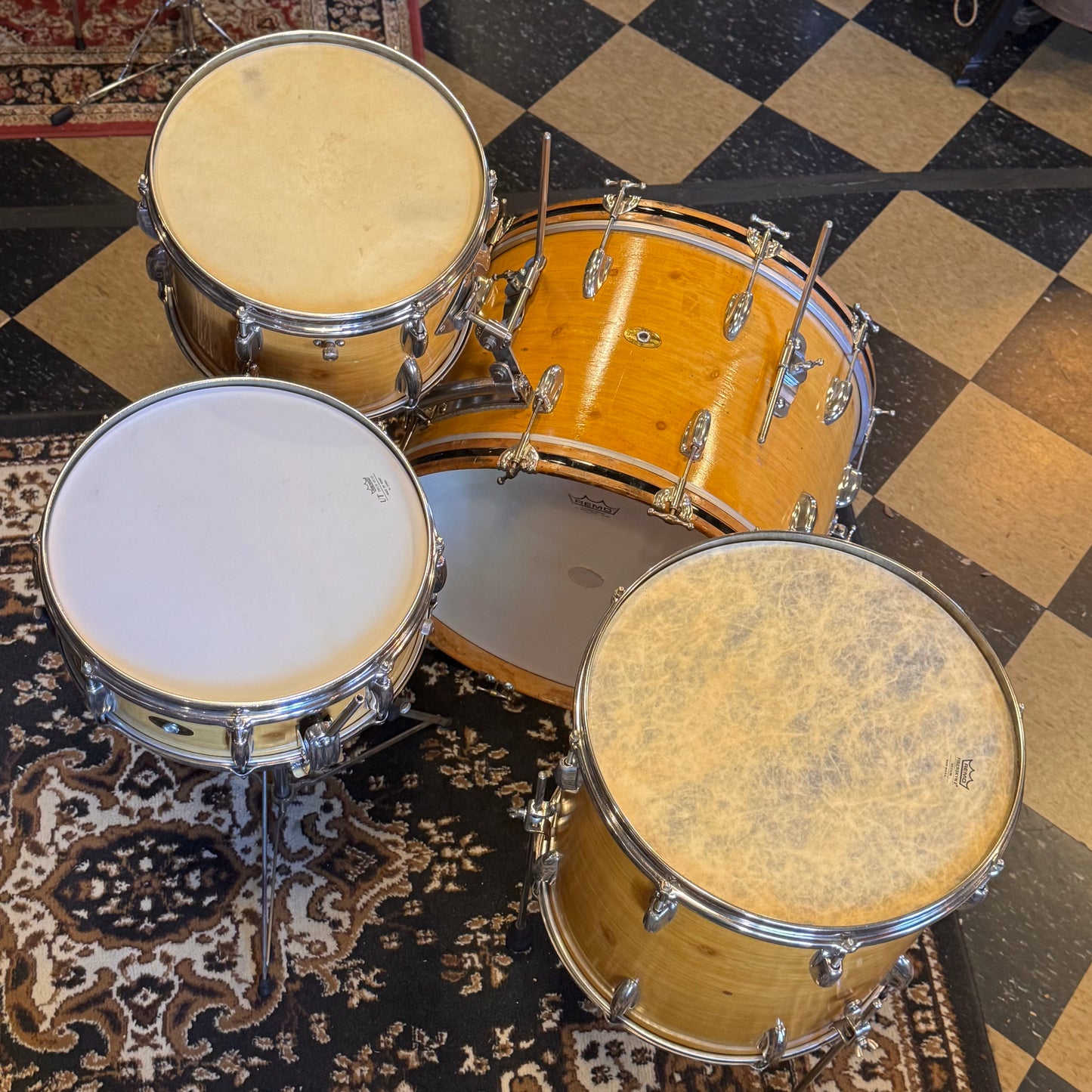 VINTAGE 1950's Slingerland 4pc Radio King Gene Krupa Outfit in Knotty Pine - 14x22, 9x13, 16x16, 5x14