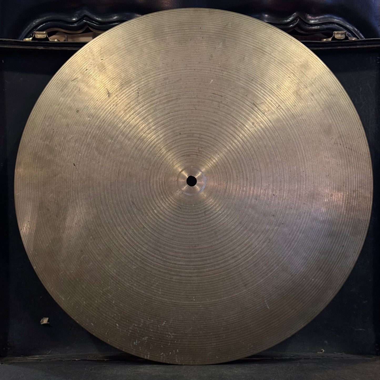 VINTAGE 1970's A. Zildjian 20” Flat Ride Cymbal - 2046g
