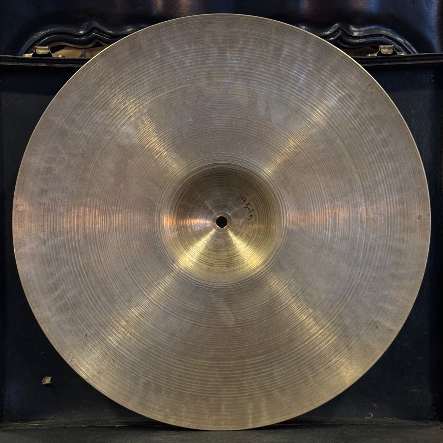 VINTAGE 1950's A. Zildjian 18" Medium - 1934g