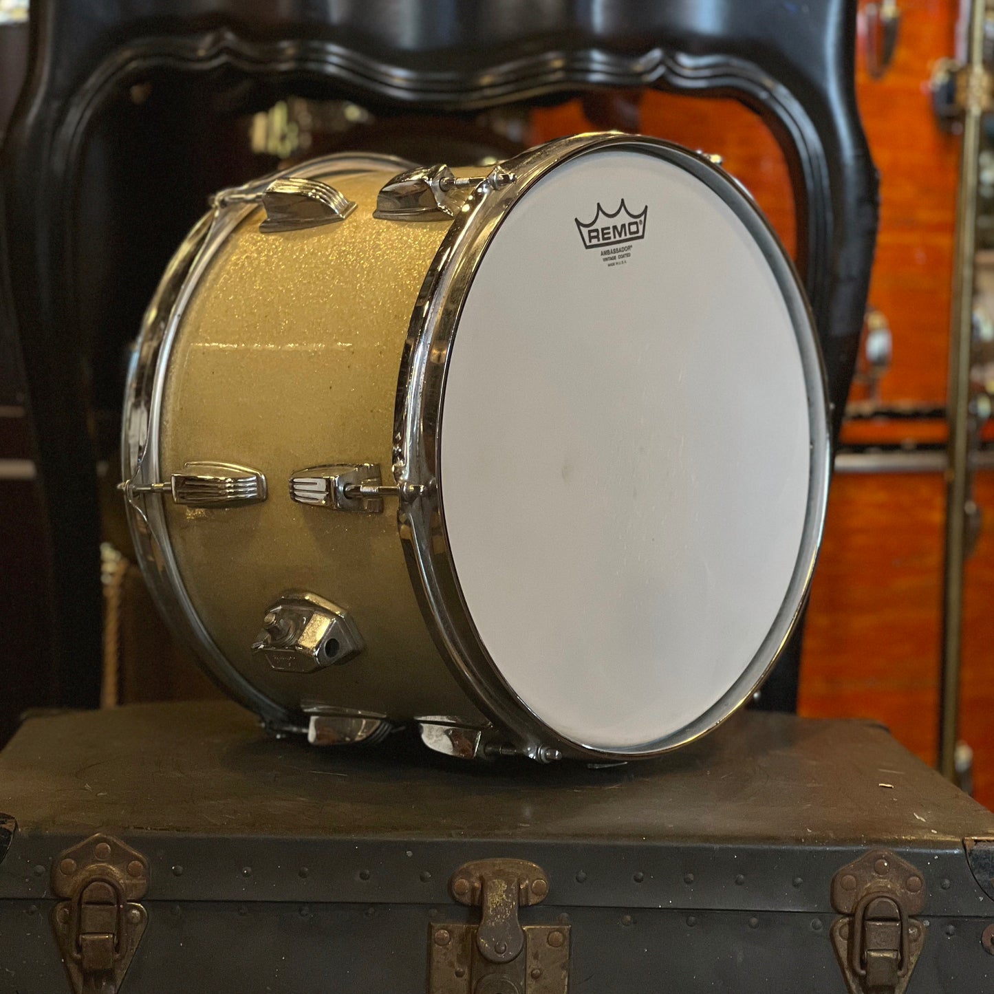 VINTAGE 1970's Ludwig Blue & Olive Badge 9x13 Tom in Silver Sparkle