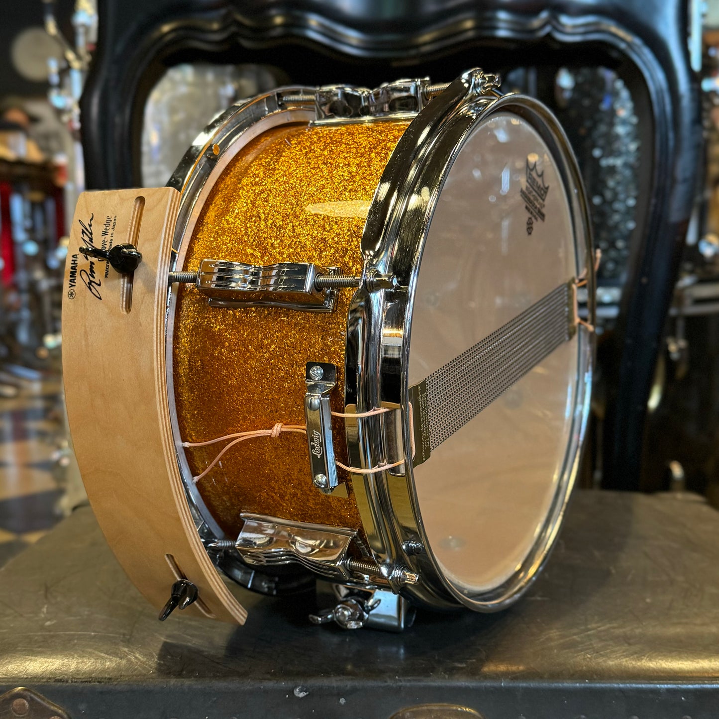 USED Eames 5x10" Snare Drum in Gold Sparkle