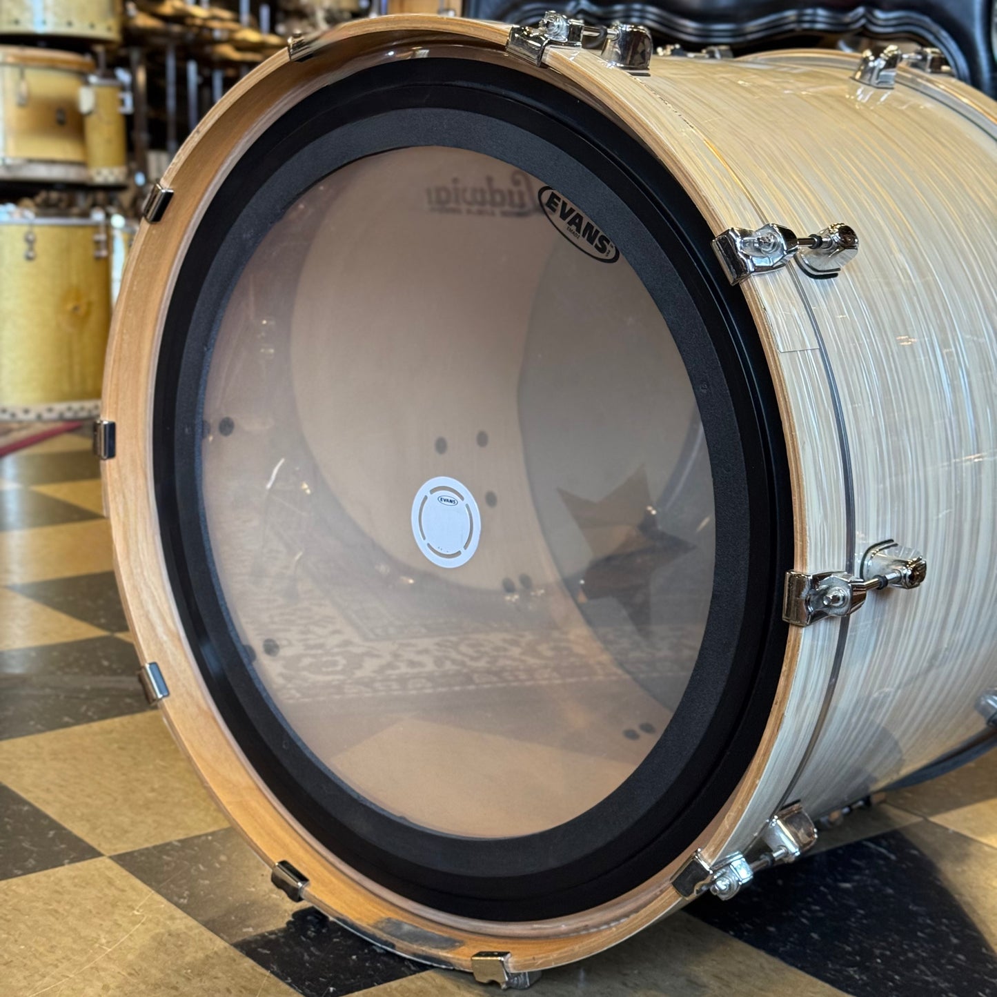 USED Tama Starclassic 18x22 Performer Series in White Silk