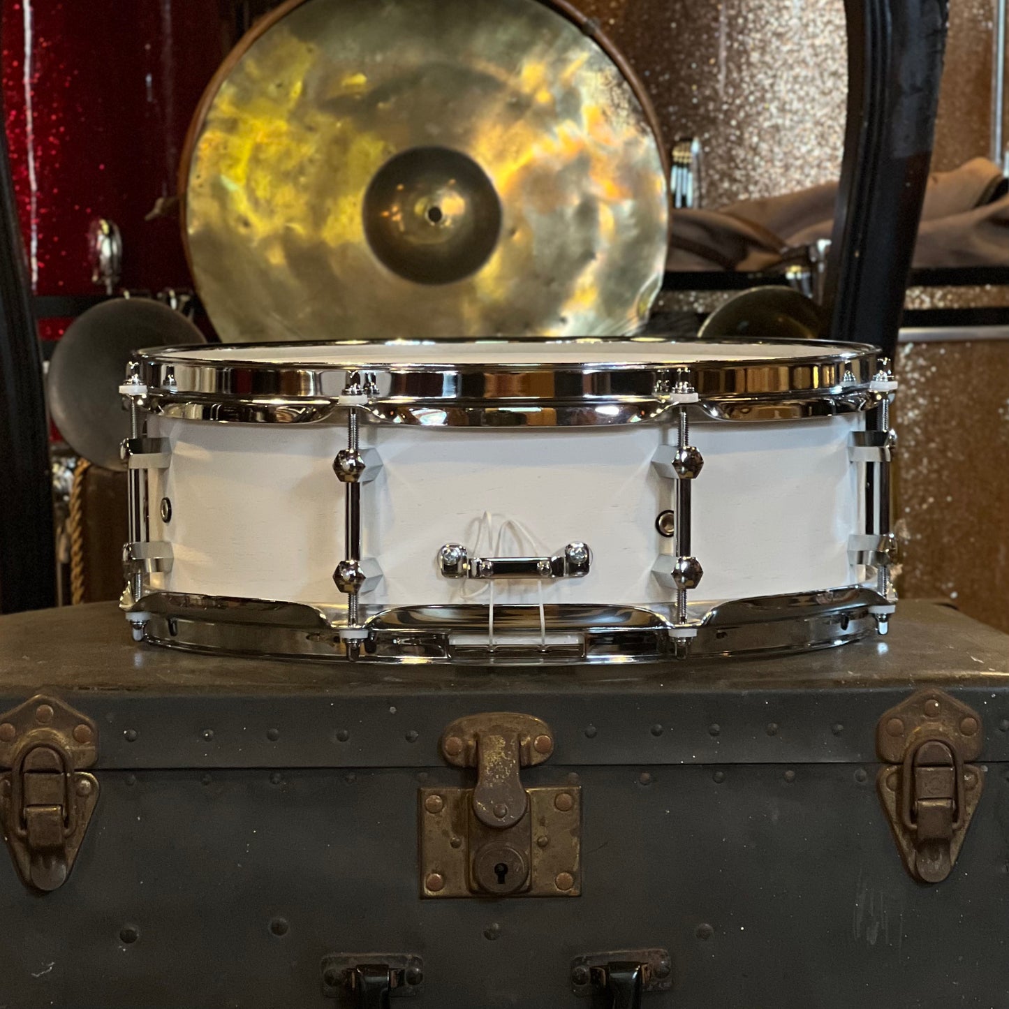 NEW Noble & Cooley 4.75x14 Walnut Classic Ply Snare Drum in Matte White with Chrome Hardware