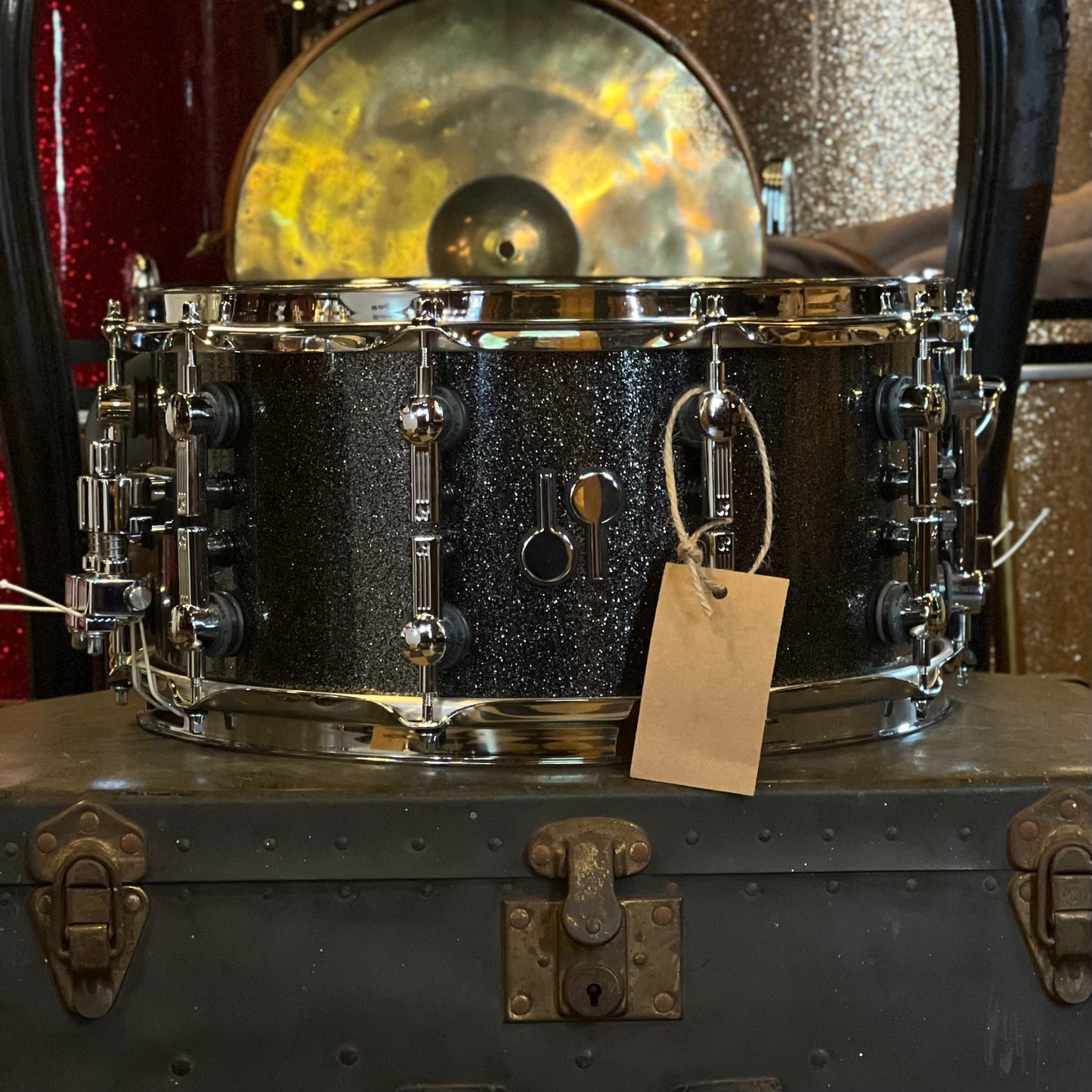 EXCELLENT Sonor SQ2 7x14 Maple Vintage Shell Snare Drum in Black Sparkle High Gloss