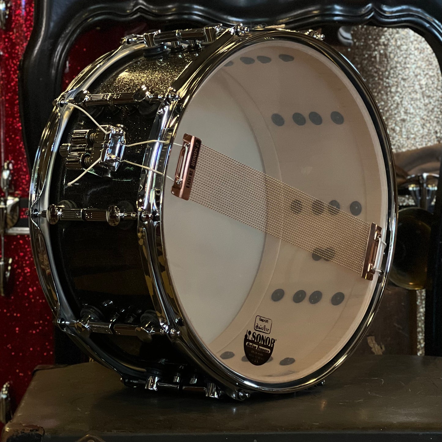 EXCELLENT Sonor SQ2 7x14 Maple Vintage Shell Snare Drum in Black Sparkle High Gloss