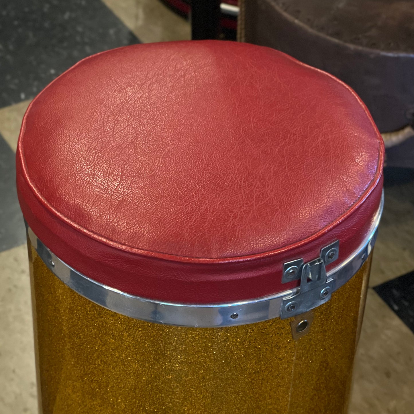 VINTAGE 1960's Ludwig Pre-Serial Keystone Badge Canister Throne in Gold Sparkle