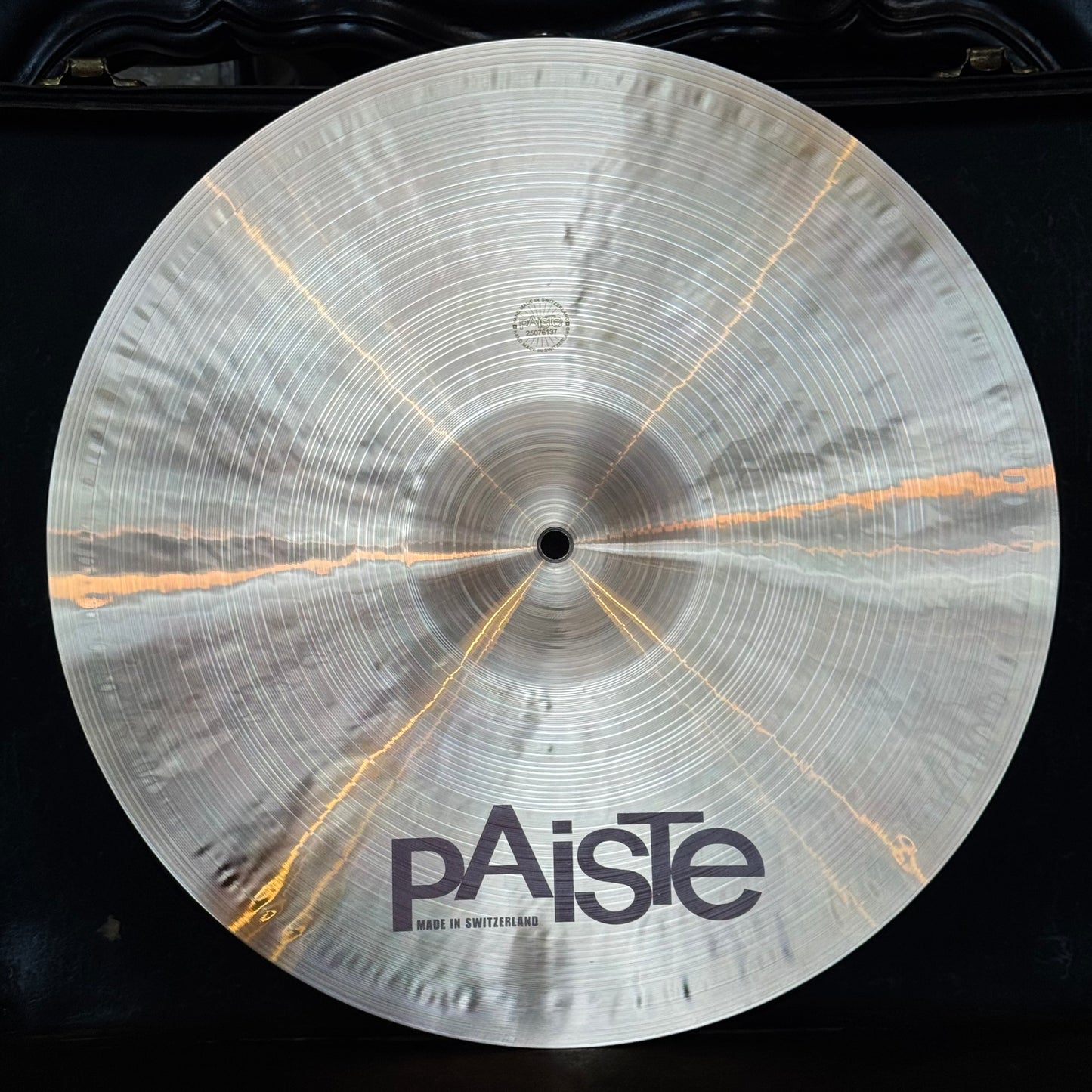 NEW Paiste 17" 2002 Crash - 1270g