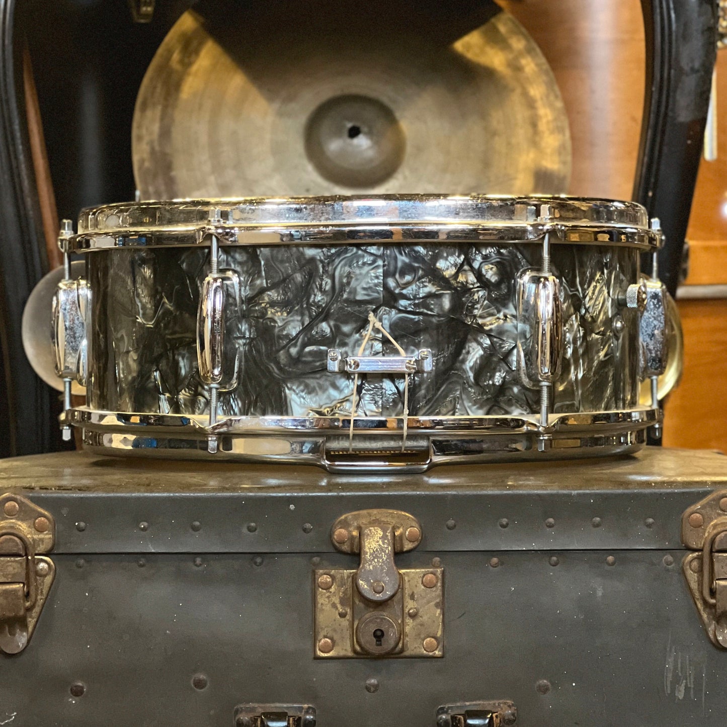 VINTAGE 1964 Slingerland 5x14 No. 161 Student Deluxe Snare Drum in Black Diamond Pearl