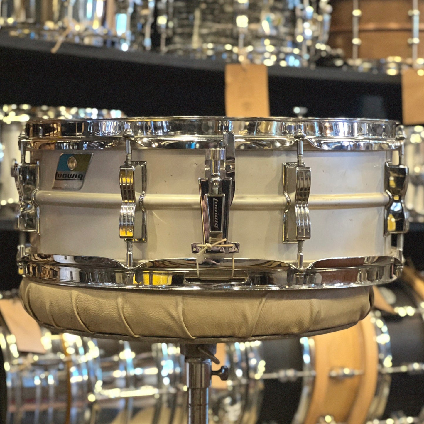VINTAGE 1970's Ludwig 5x14 No. 404 Acrolite Aluminum Snare Drum