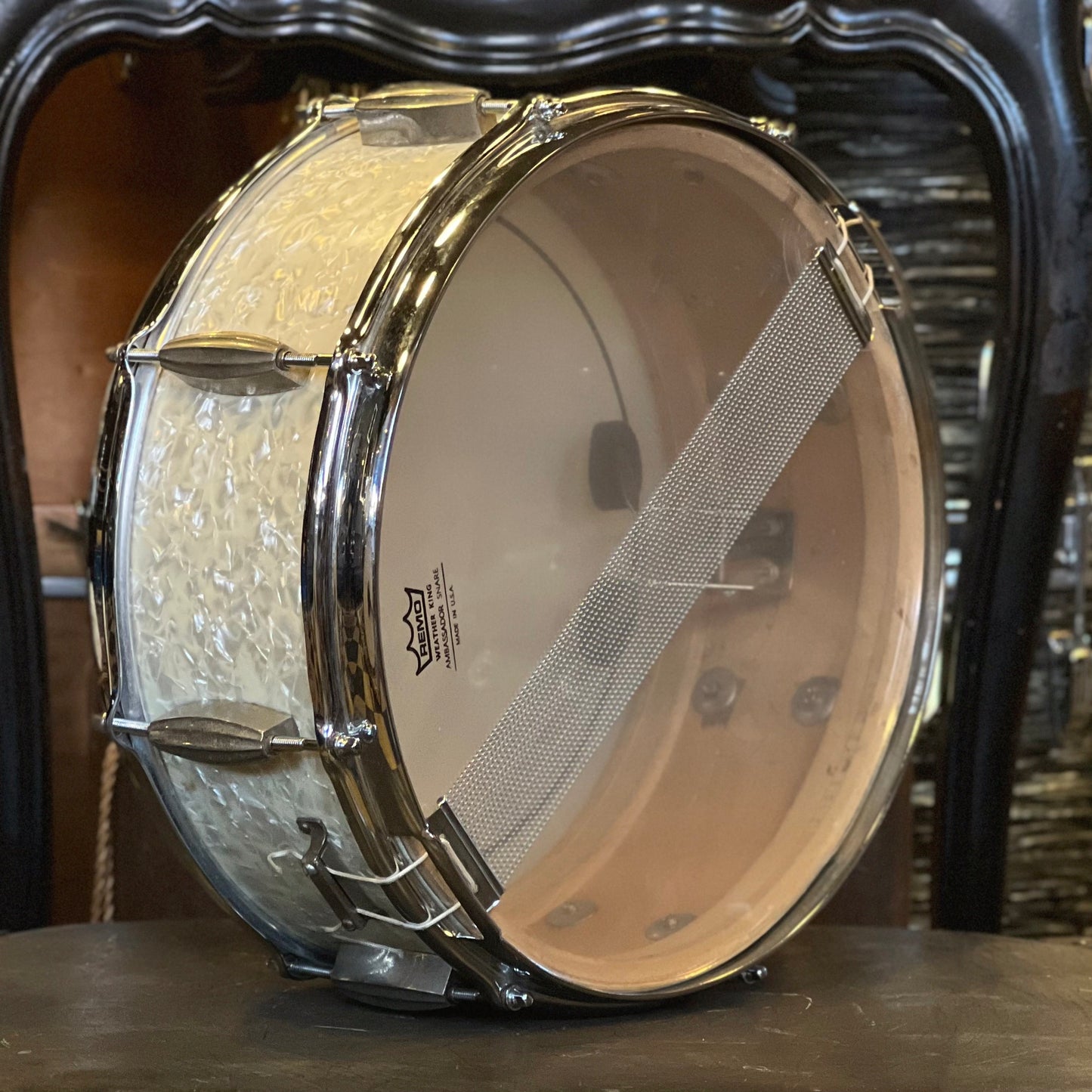 VINTAGE 1950's Slingerland 5.5x14 Players Radkio King Snare Drum in Rewrapped White Marine Pearl