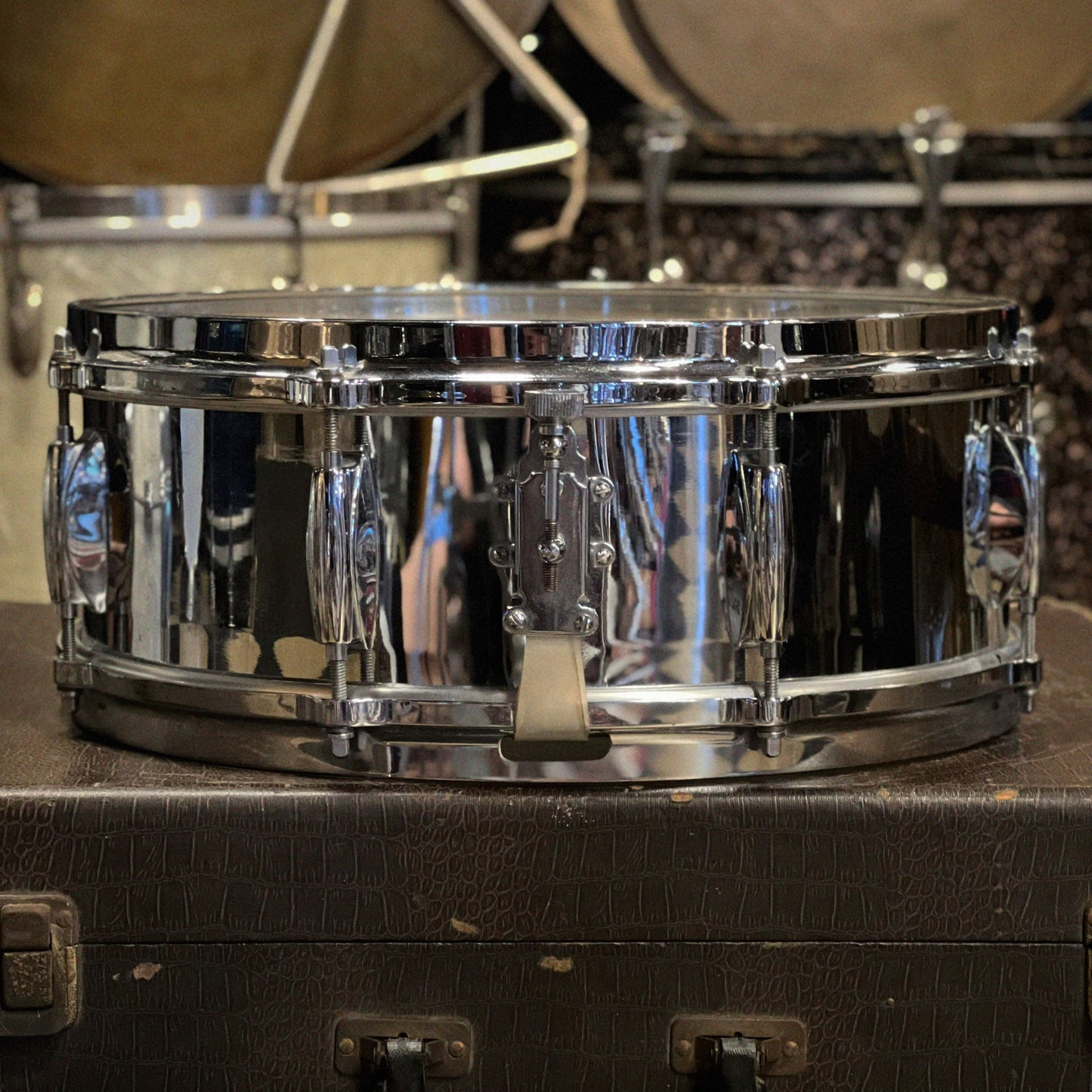 VINTAGE 1960's Gretsch 5x14 4160 Chrome over Brass "No Line" Snare Drum