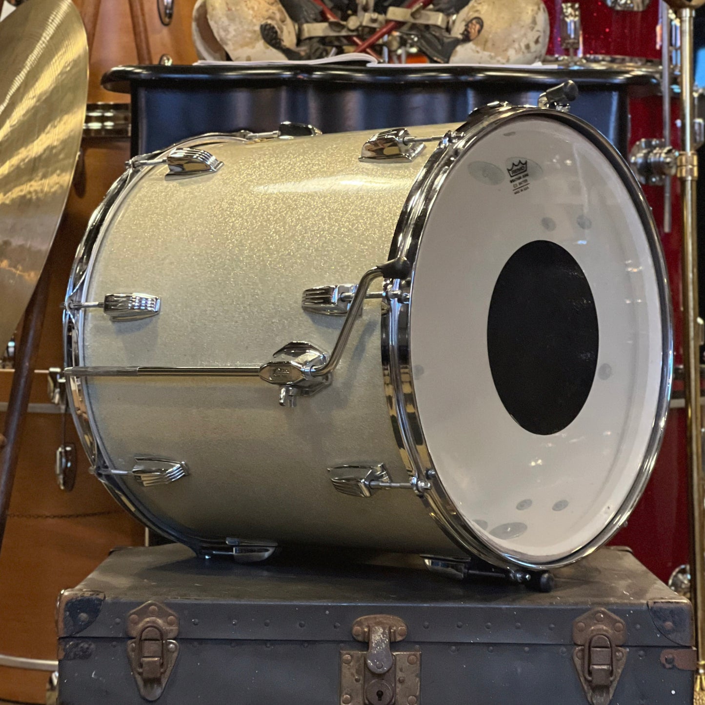 VINTAGE 1960's Ludwig 16x16 Floor Tom in Silver Sparkle