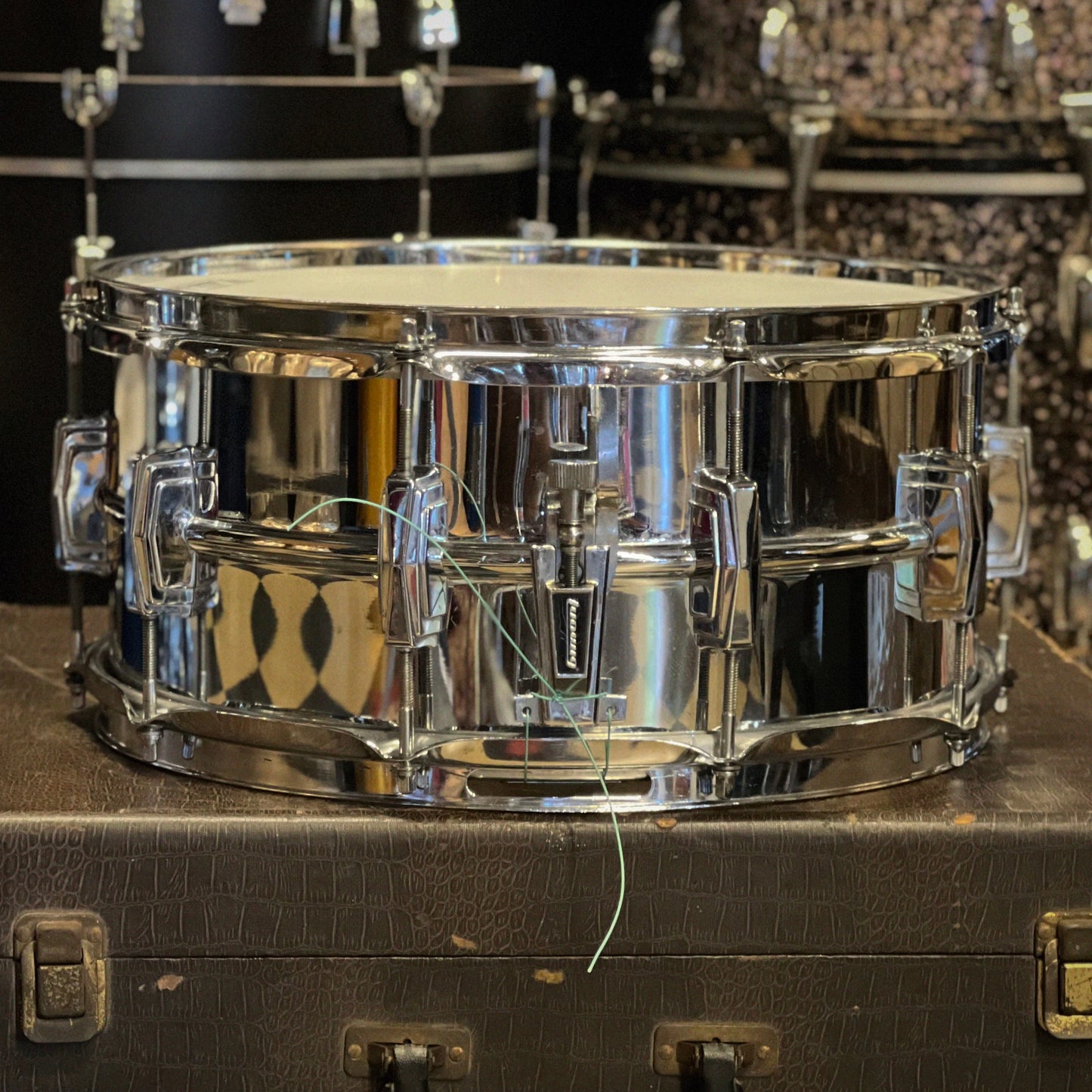 VINTAGE 1970 Ludwig 6.5x14 Ludwig LM402 Supraphonic Snare Drum