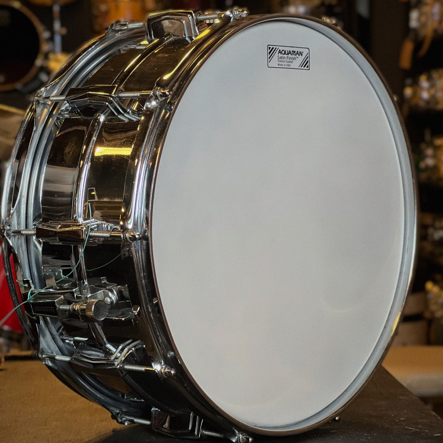 VINTAGE 1970 Ludwig 6.5x14 Ludwig LM402 Supraphonic Snare Drum