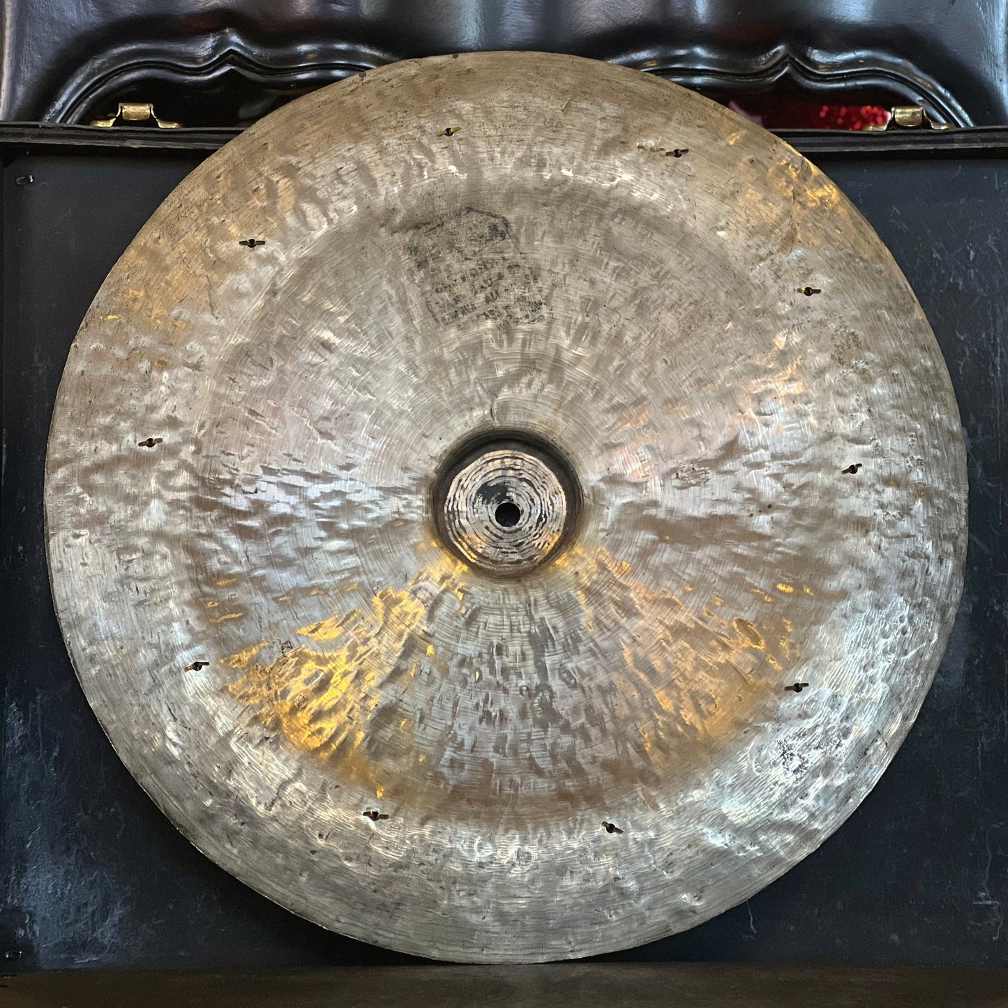 VINTAGE 1920's Trap Set Era 18" Chinese Cymbal w/ Rivets - 1502g