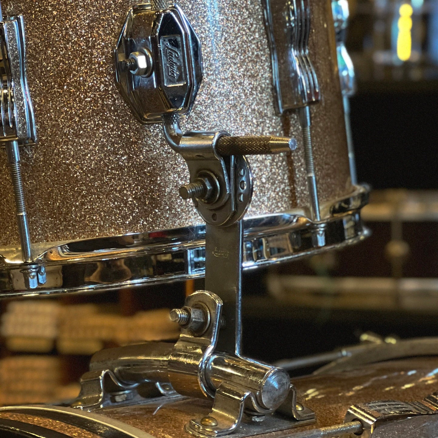VINTAGE 1960's Ludwig Club Date Two Piece in Champagne Sparkle - 14x20, 8x12