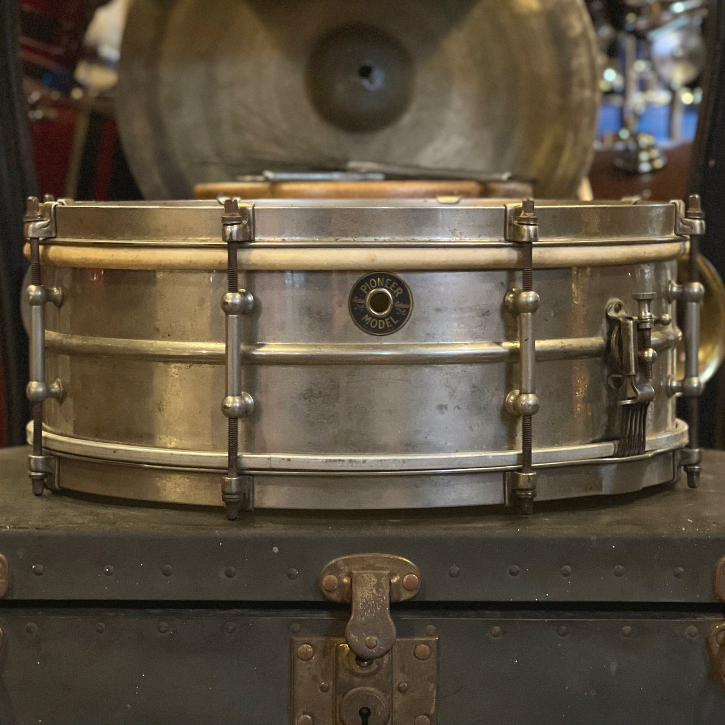 VINTAGE 1930's Ludwig 5x14 Pioneer One Piece Brass Shell Snare Drum